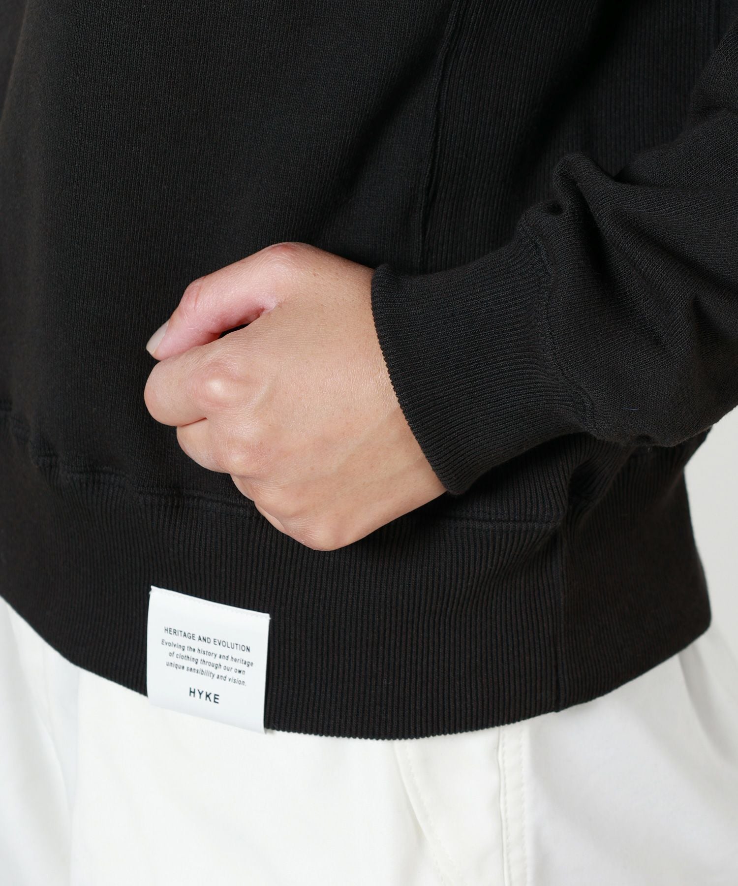 HYKE(ハイク)】 SWEAT SHIRT｜PARIGOT ONLINE（パリゴオンライン）