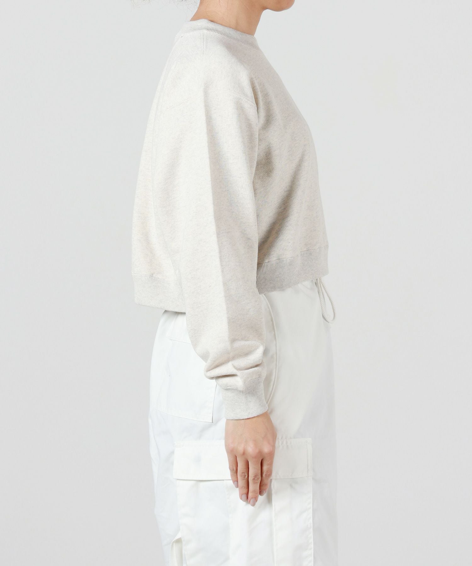 HYKE(ハイク)】 CROPPED SWEAT SHIRT｜PARIGOT ONLINE（パリゴオンライン）