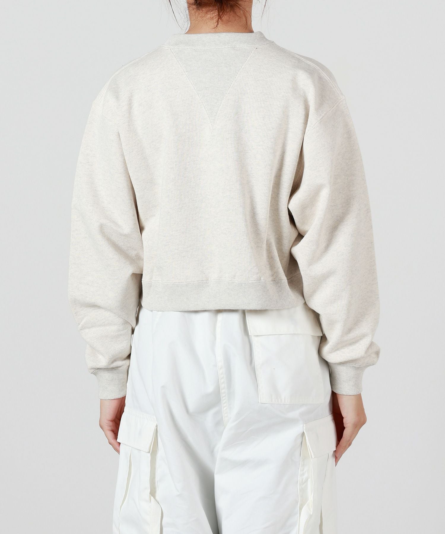 HYKE(ハイク)】 CROPPED SWEAT SHIRT｜PARIGOT ONLINE（パリゴオンライン）