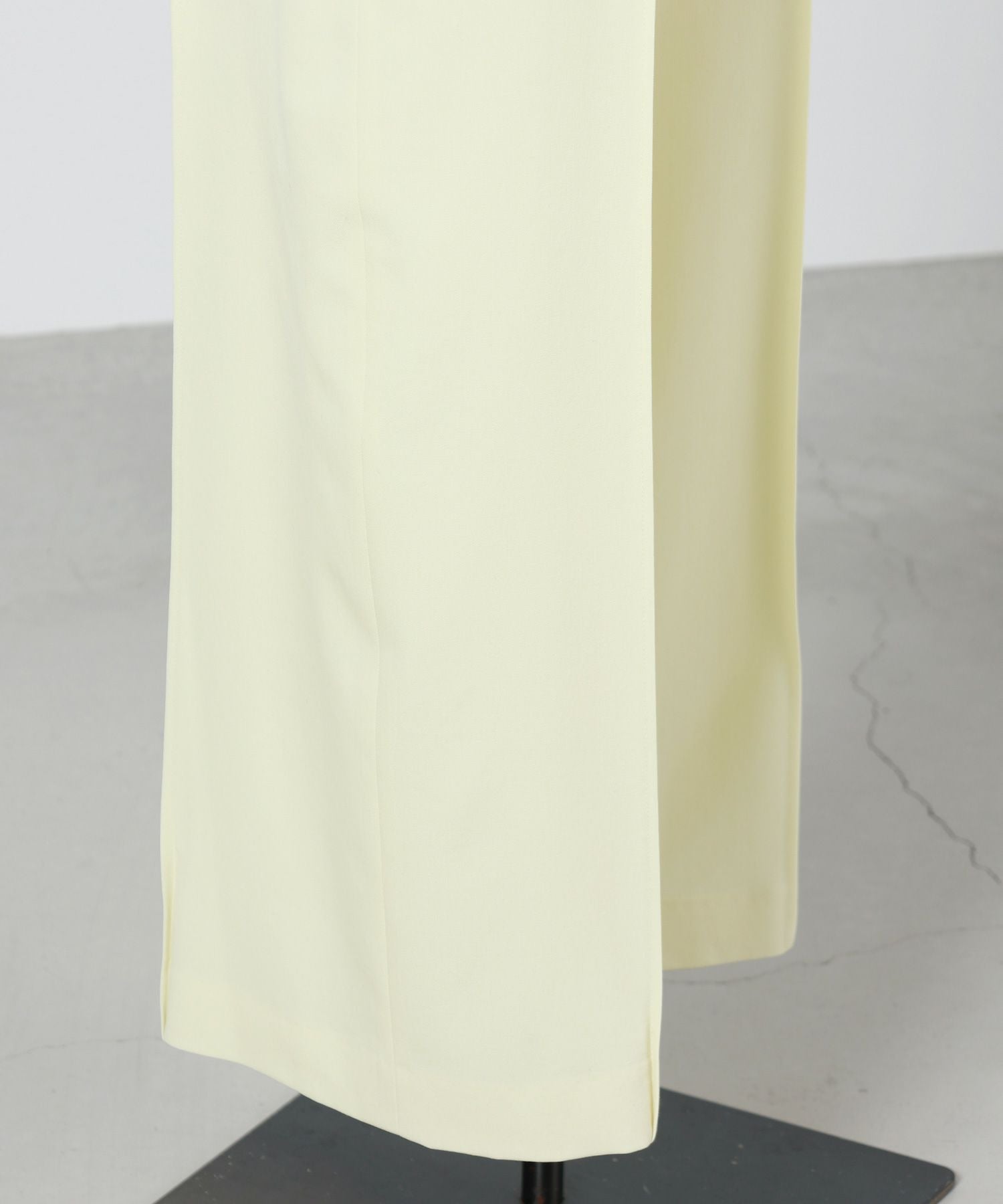 ENFOLD(エンフォルド)】 PIN-TUCK WIDE PANTS｜PARIGOT ONLINE（パリゴ