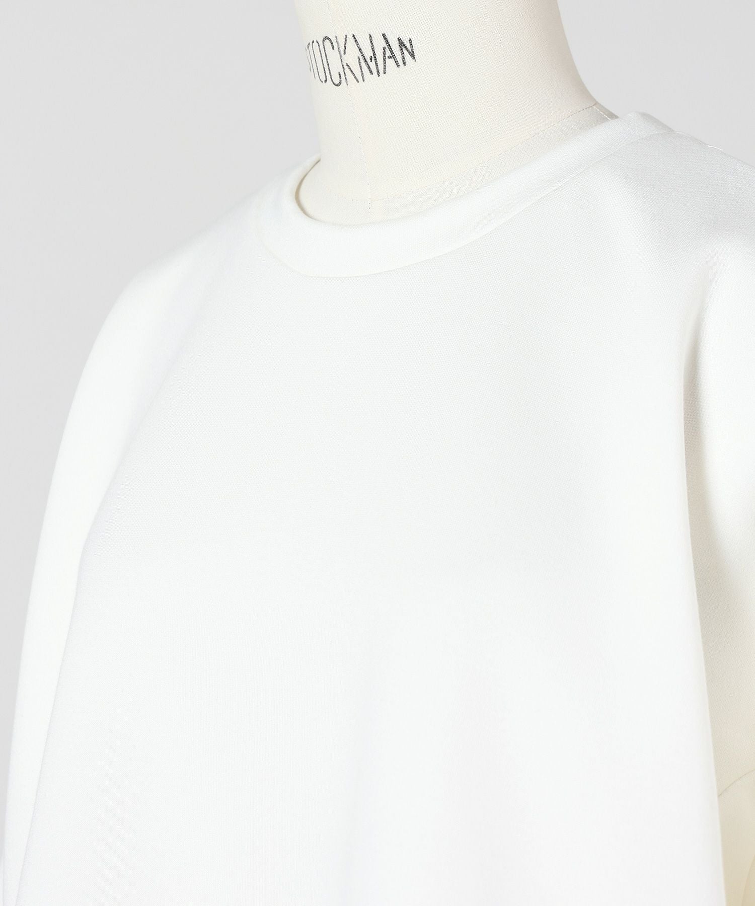 ENFOLD(エンフォルド)】 SQUARE BOX PULLOVER｜PARIGOT ONLINE（パリゴ