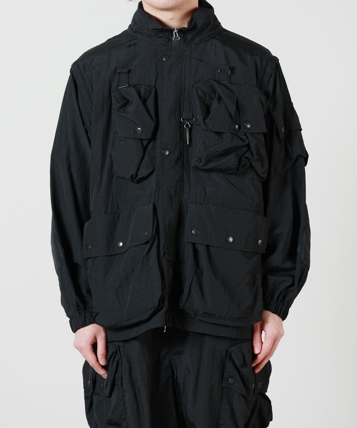24SS YOKE ヨーク NYLON TRAINING ZIP BLOUSON YOKE(ヨーク)】 NYLON MULTI POCKETS DETACHABLE UTILITY BLOUSON