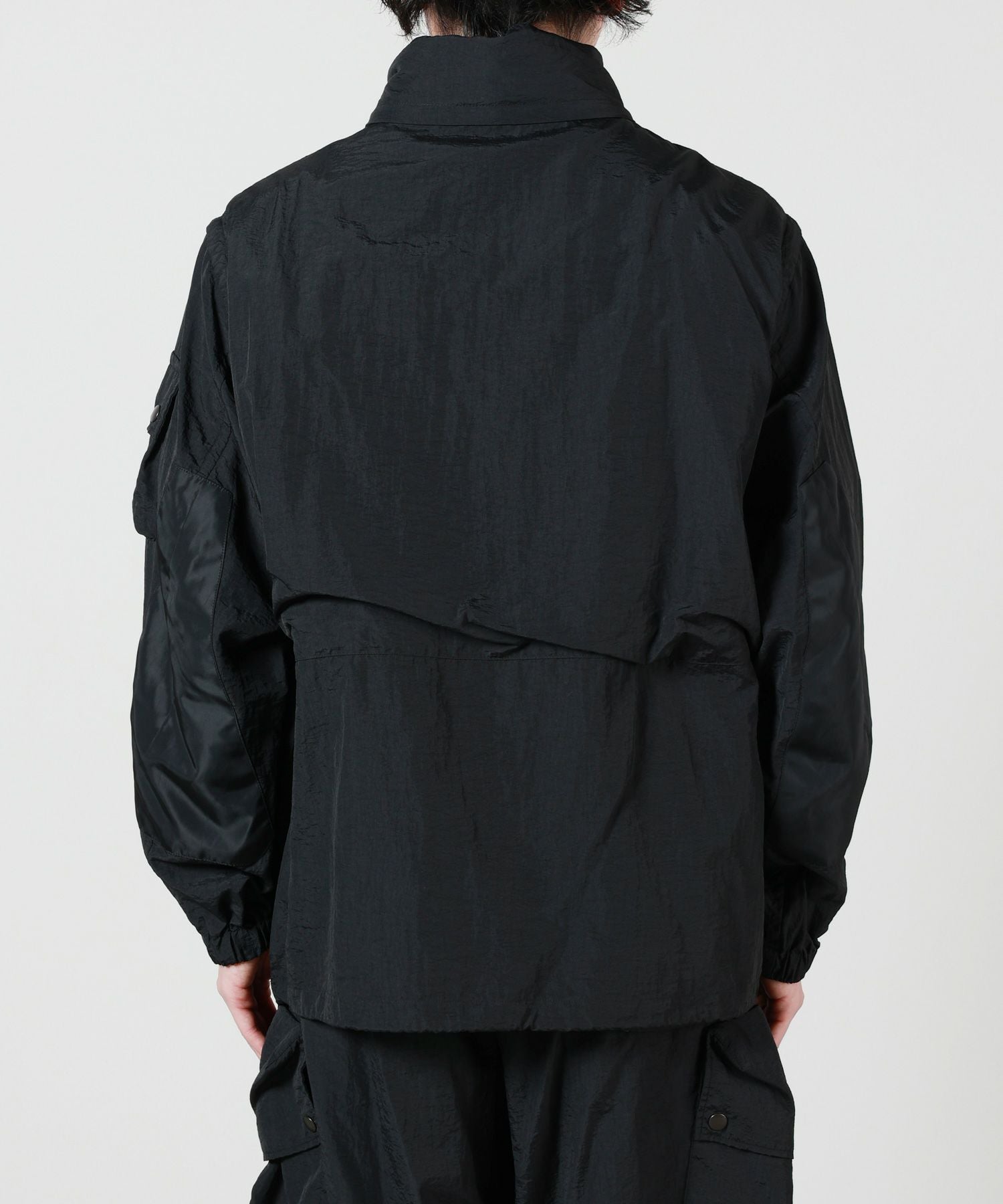 YOKE(ヨーク)】 NYLON MULTI POCKETS DETACHABLE UTILITY BLOUSON