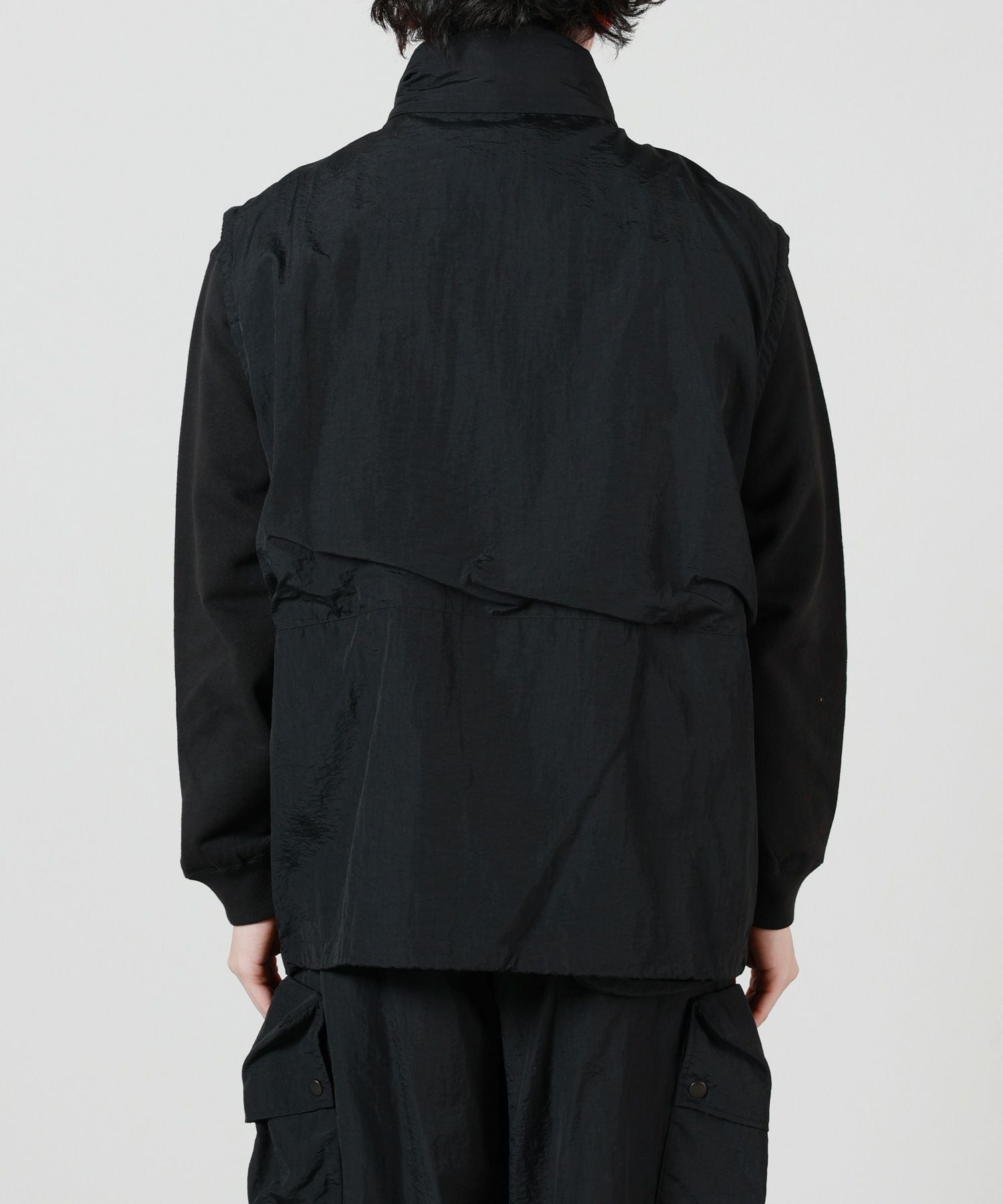 YOKE(ヨーク)】 NYLON MULTI POCKETS DETACHABLE UTILITY BLOUSON