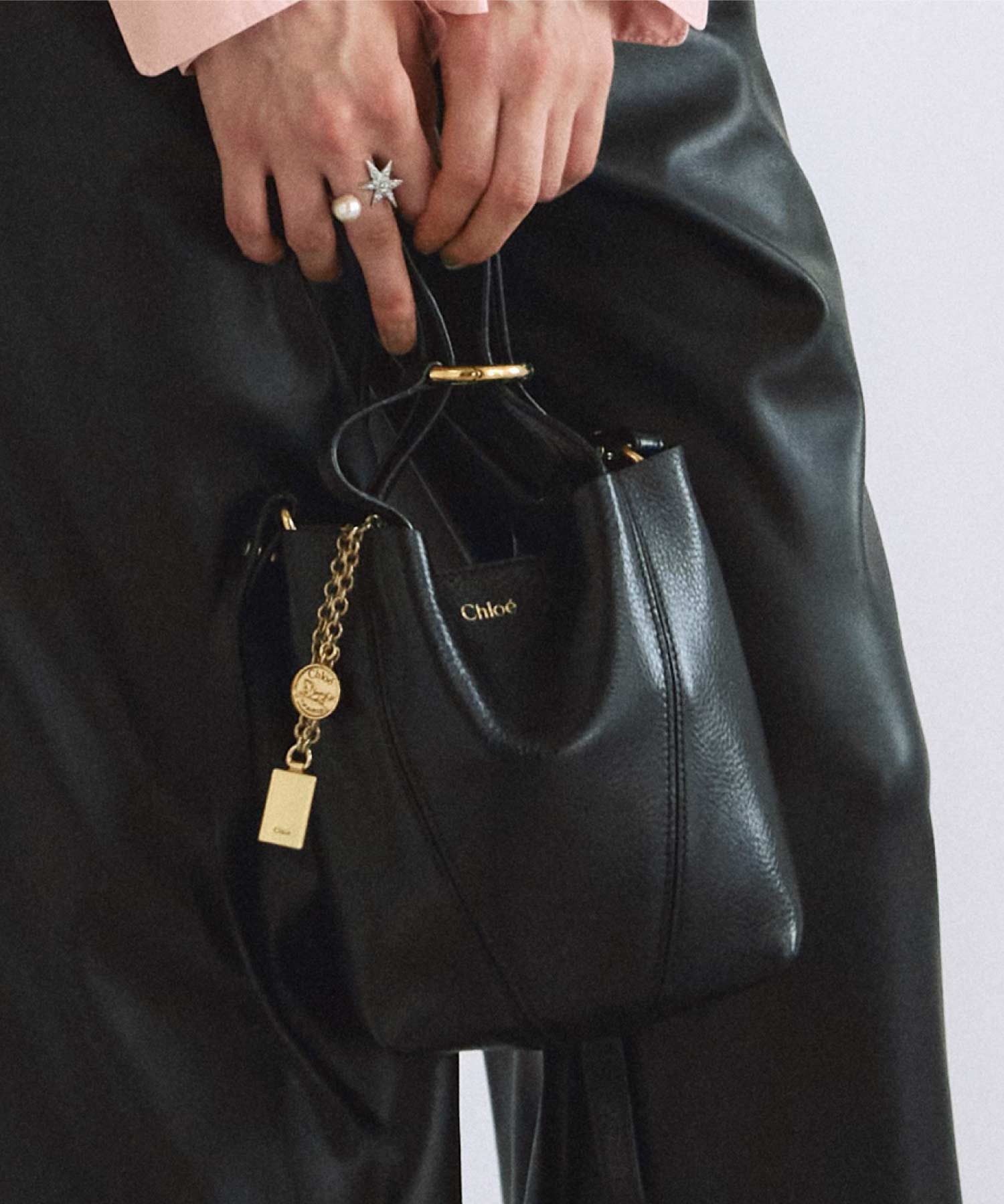 Chloe(クロエ)】 グレインレザー製 CHLOE SPINスモールトートバッグ