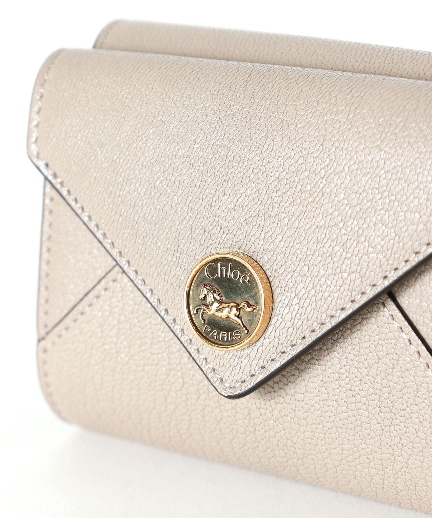 9月9日まで出品❤️Chloe ダリアライトベージュグレインレザー❤️最終価格 Chloe(クロエ)】 グレインレザー製ENVELOPEスモールトリフォールド