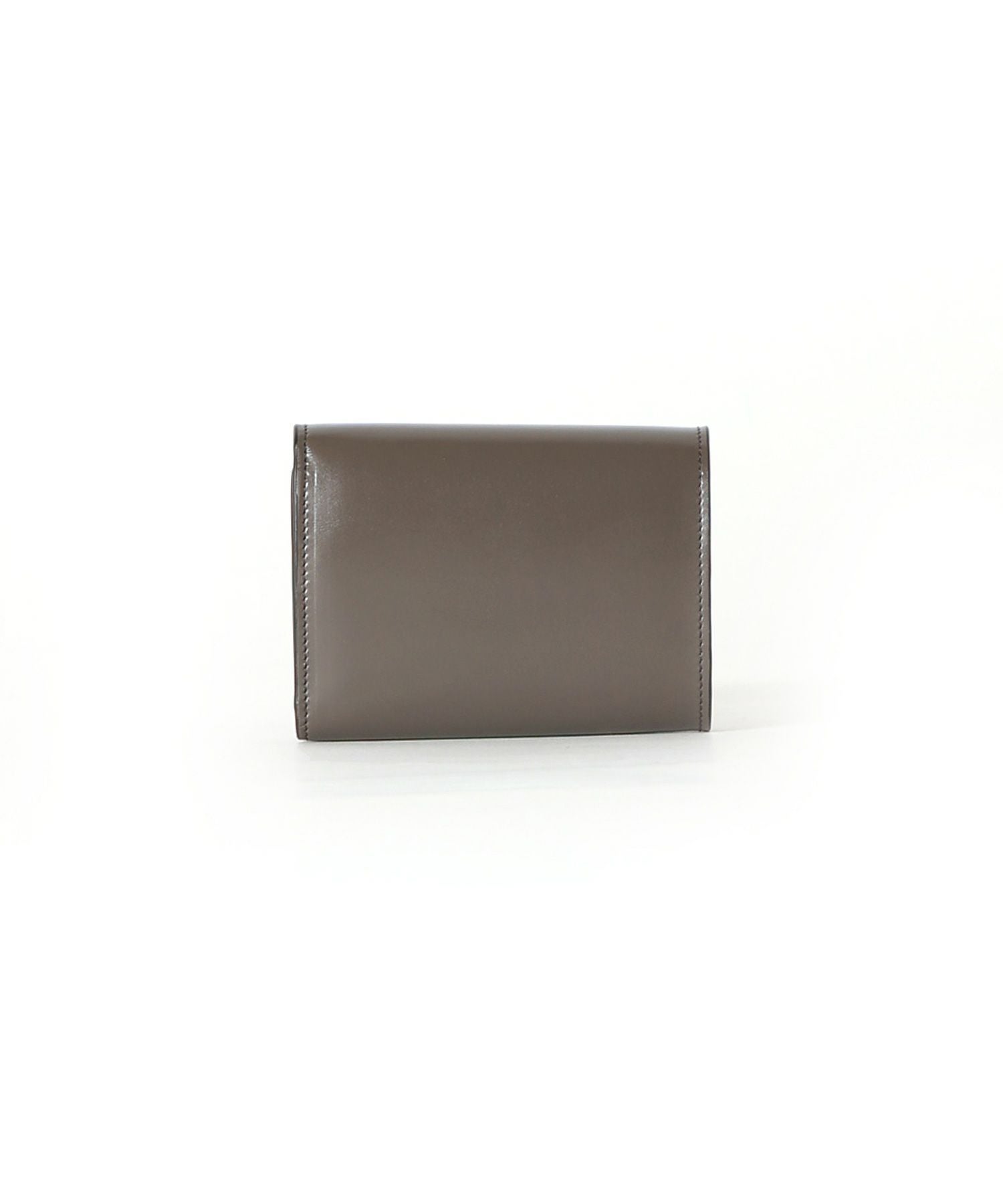 Chloe(クロエ)】 シャイニーレザー製コインポケット付きCHLOE ICONIC