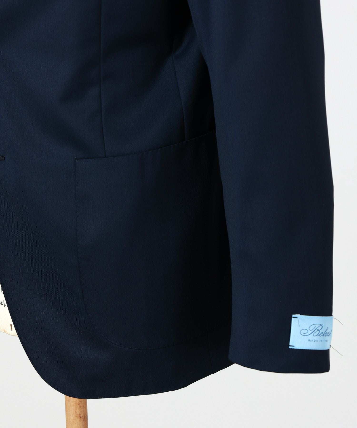Belvest(ベルベスト)】 LIGHTWEIGHT SINGLE JACKET 2PKT + 1PL