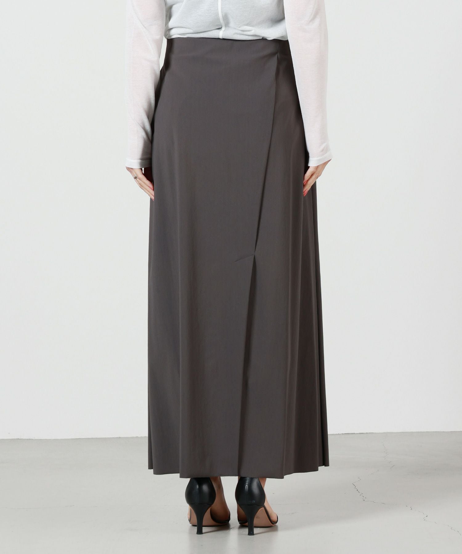 PHEENY(フィーニー)】 Recycle nylon tricot A line skirt｜PARIGOT