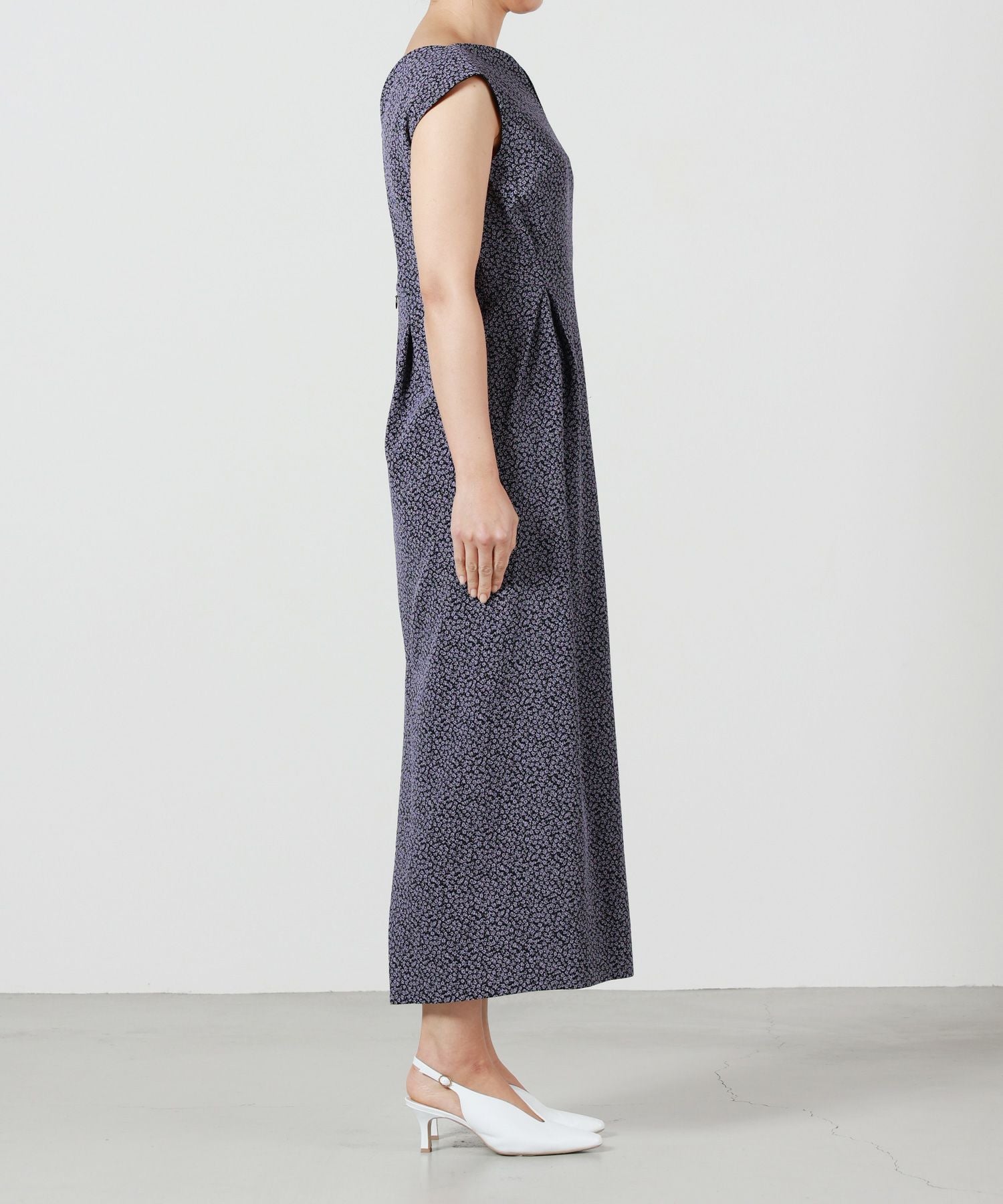Mame Kurogouchi(マメ クロゴウチ)】 Micro Floral Jacquard Dress