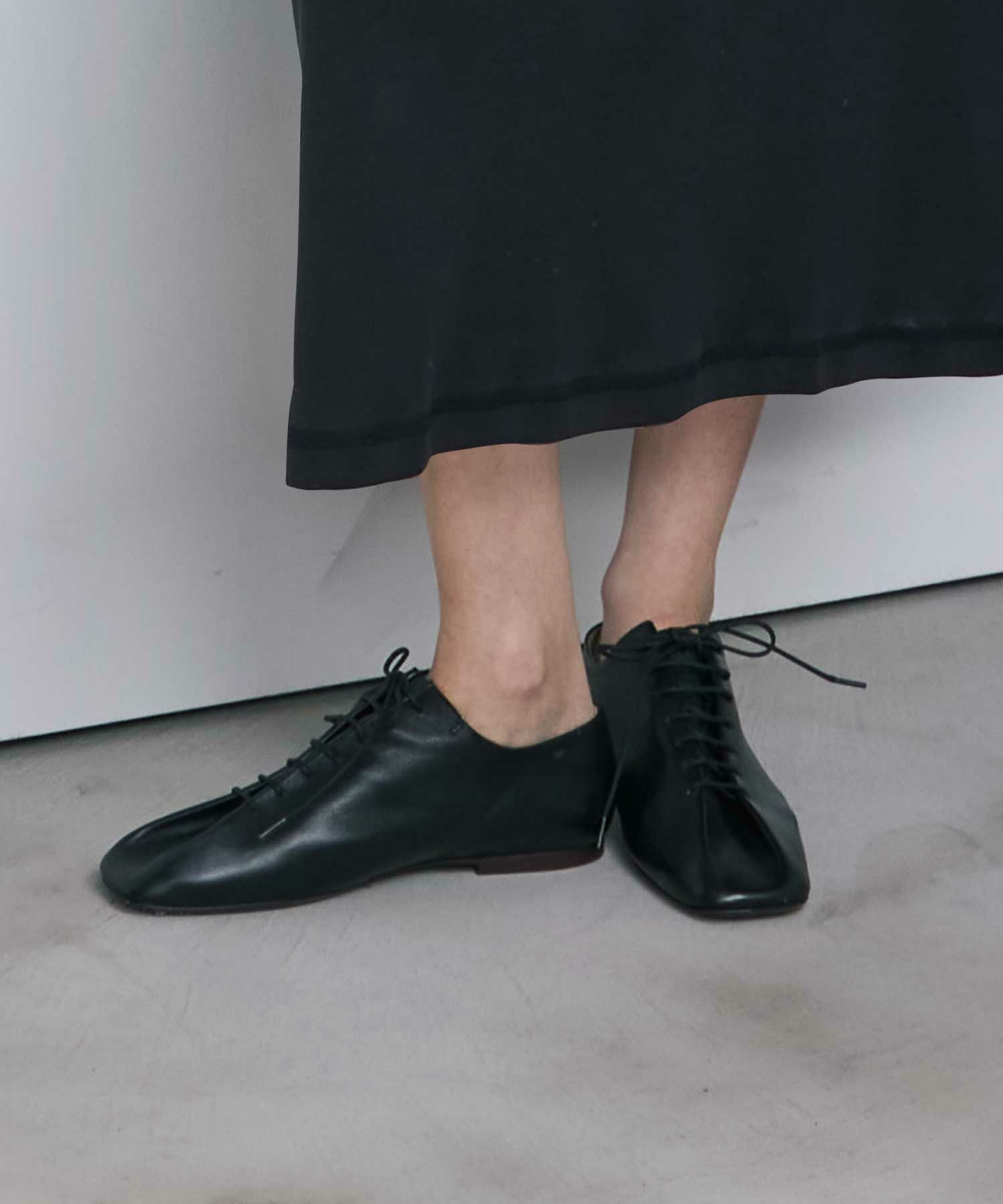 LEMAIRE(ルメール)】 SOURIS FLAT CLASSIC DERBIES|PARIGOT ONLINE LEMAIRE(ルメール)】 SOURIS FLAT CLASSIC DERBIES|PARIGOT ONLINE