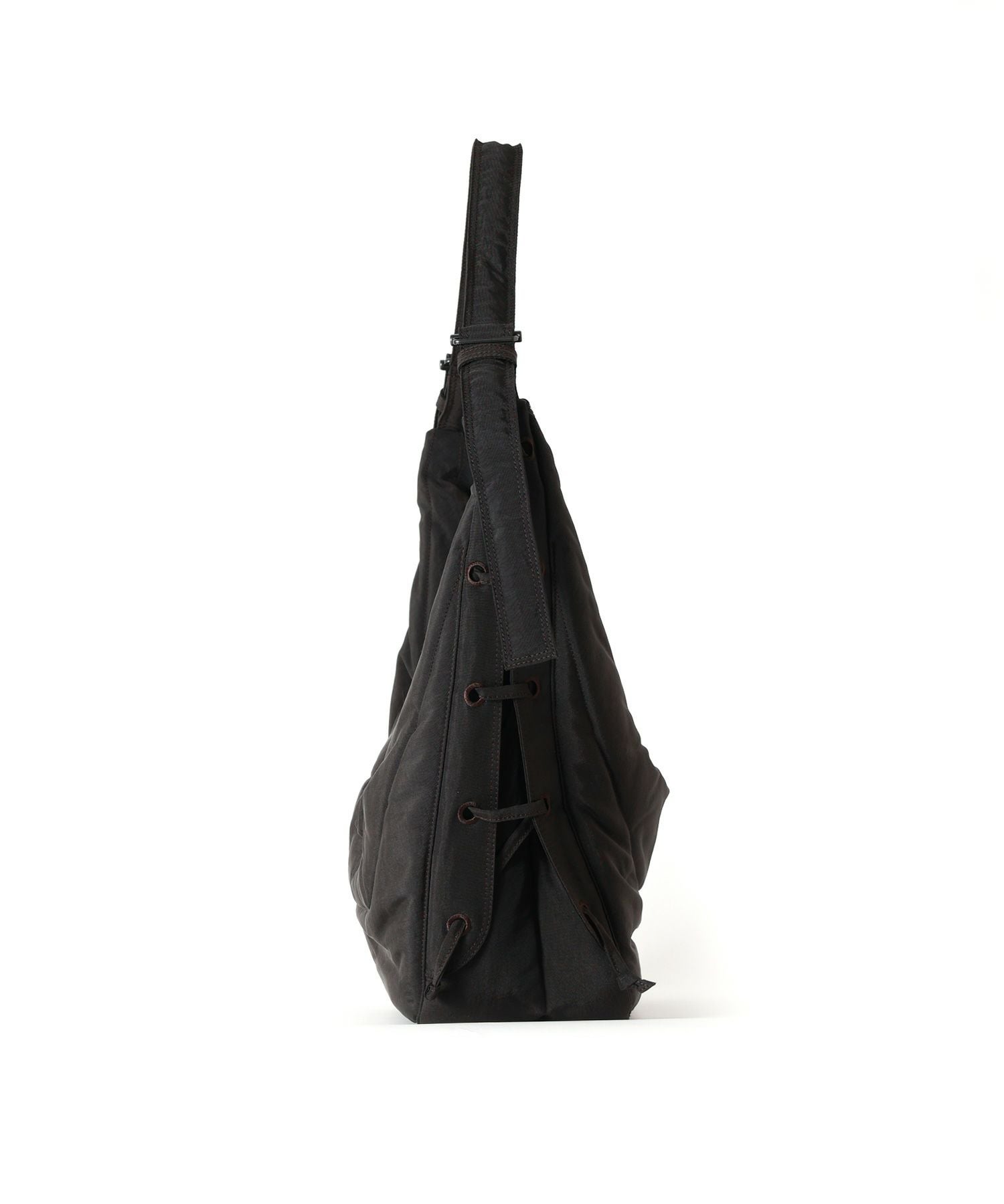 LEMAIRE(ルメール)】 LARGE SOFT GAME BAG｜PARIGOT ONLINE（パリゴ