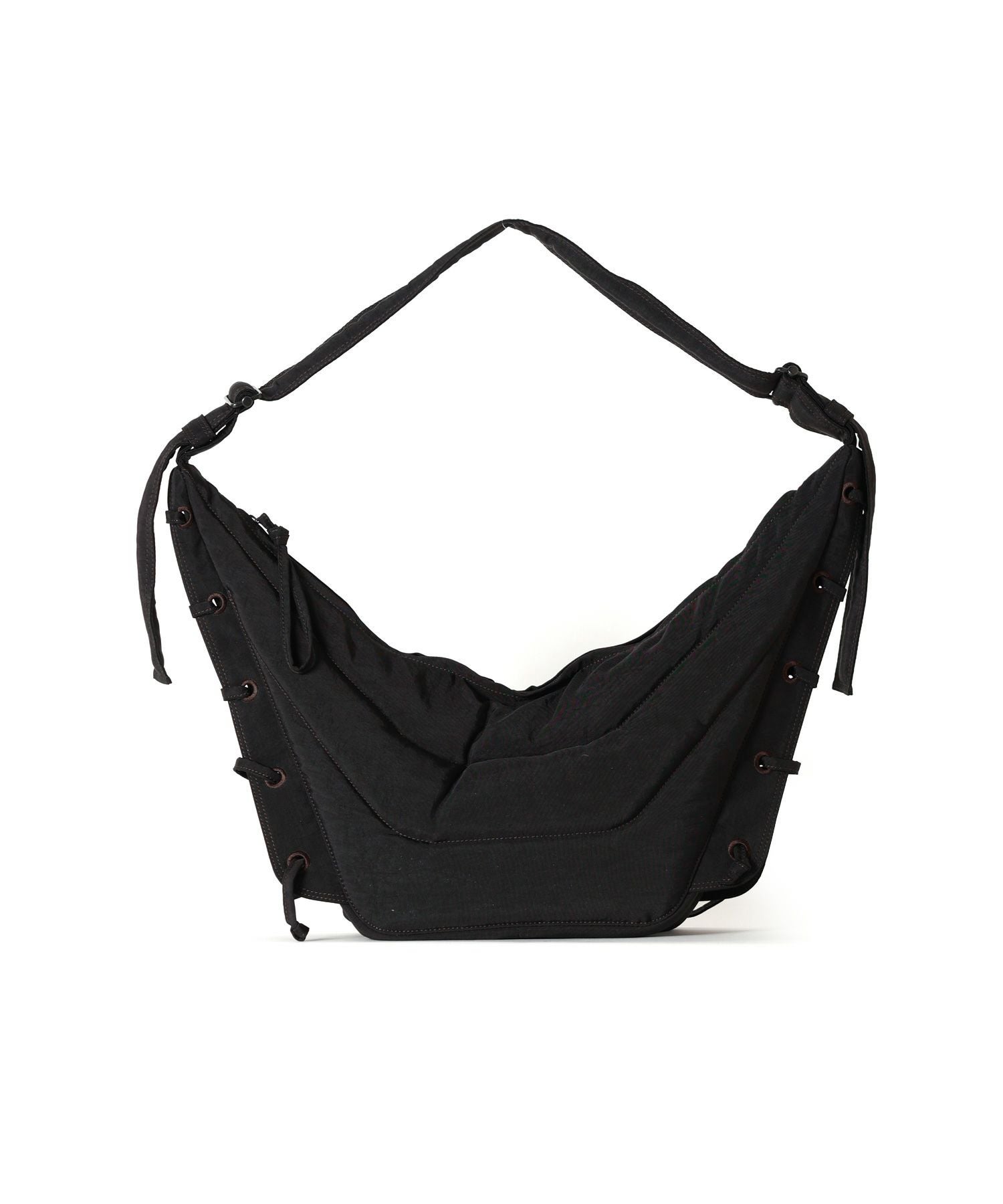 LEMAIRE(ルメール)】 MEDIUM SOFT GAME BAG IN NYLON CANVAS｜PARIGOT