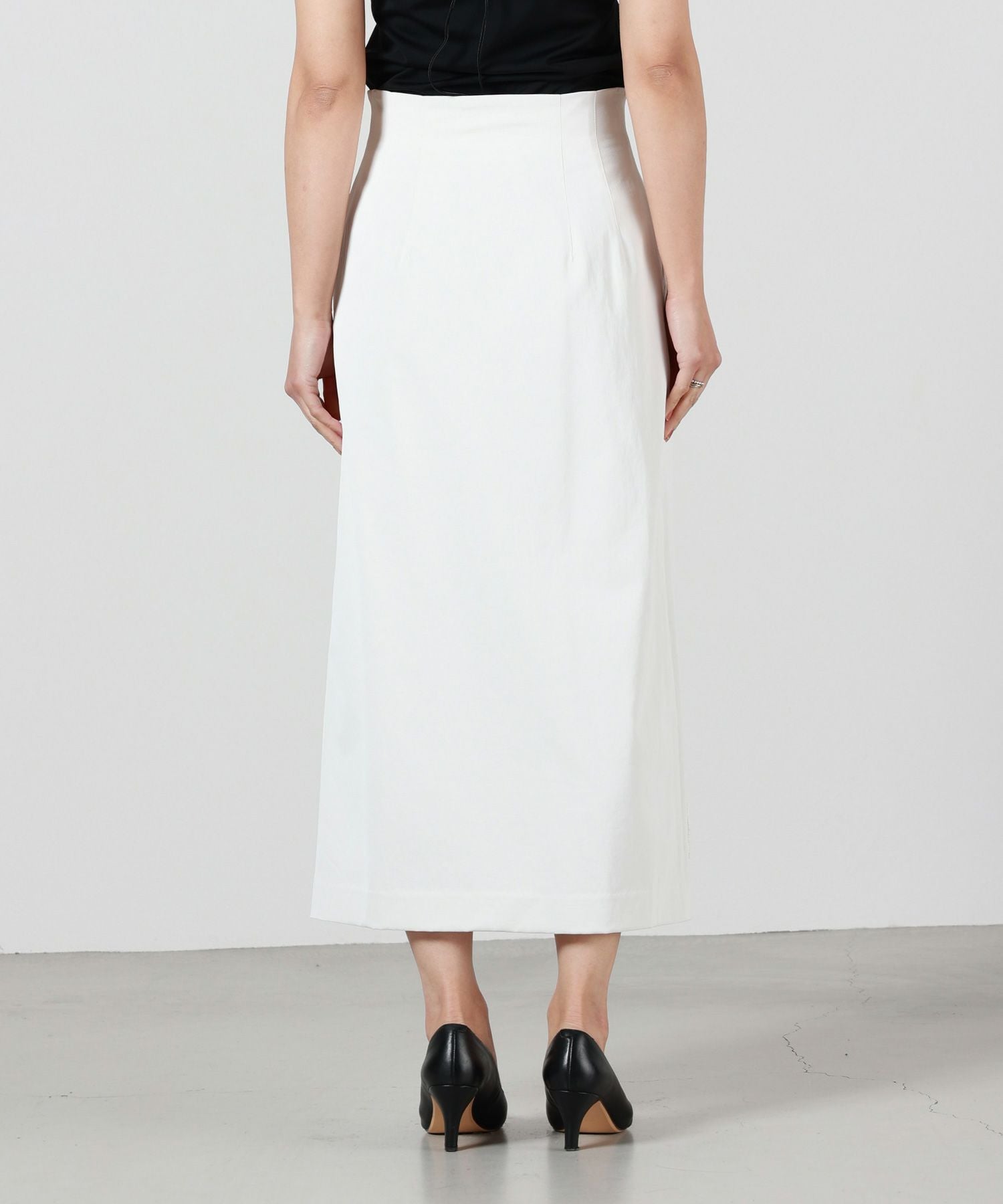 MURRAL(ミューラル)】 Cucurbita embroidered skirt｜PARIGOT ONLINE