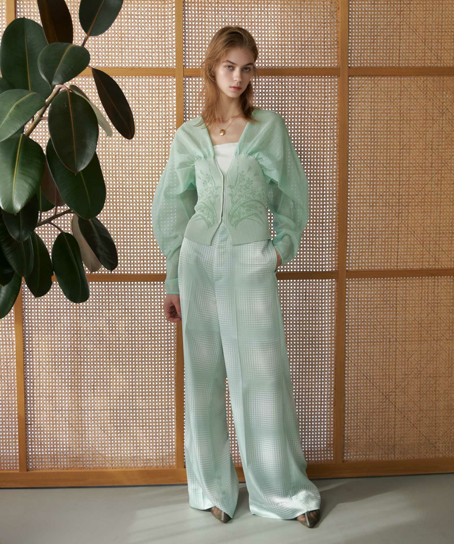 mame kurogouchi シアーセーター　グリーン Mame Kurogouchi(マメ クロゴウチ)】 Sheer Rounded Sleeve Knitted