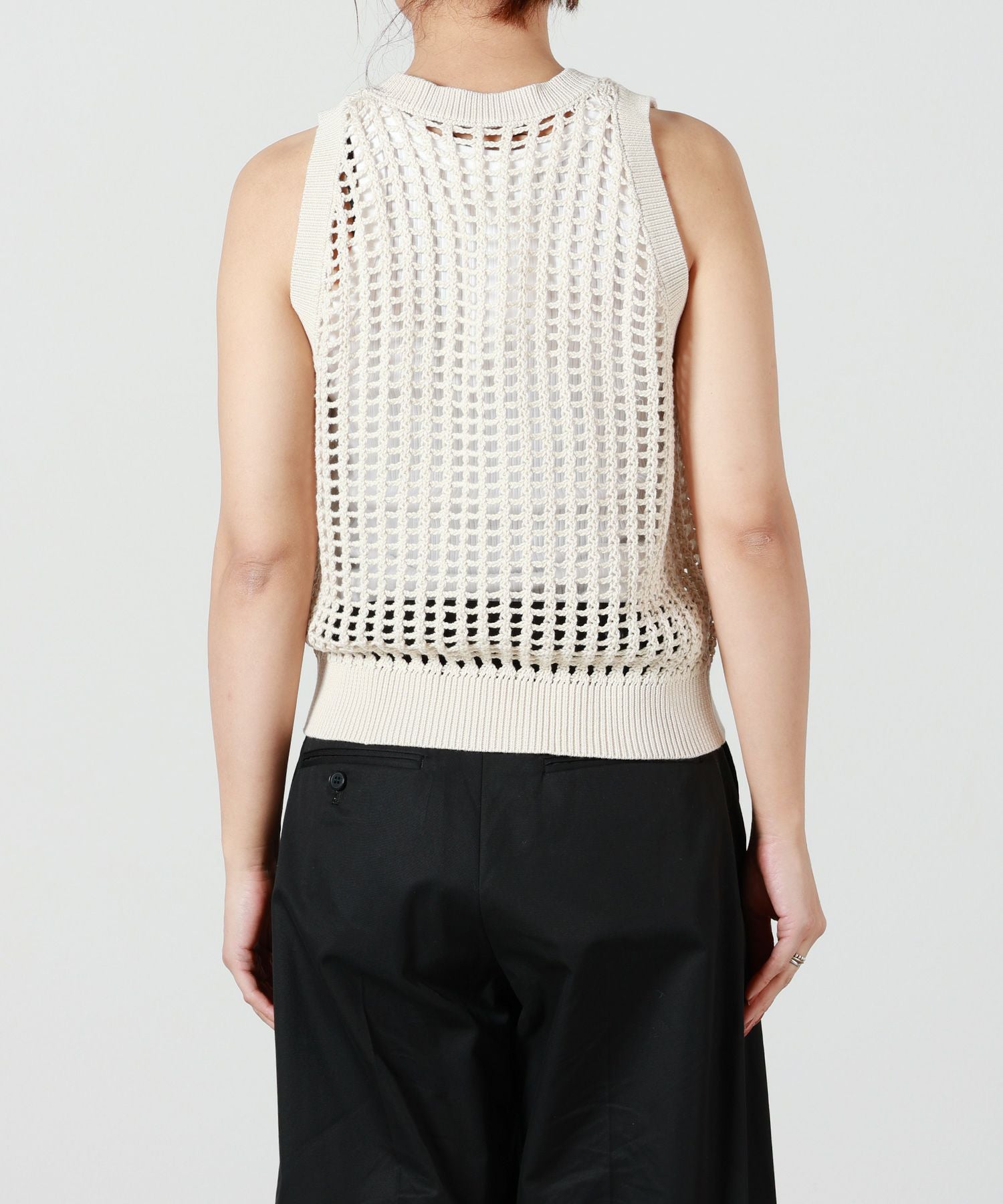 HYKE(ハイク)】 CROCHETED SWEATER TANK TOP｜PARIGOT ONLINE（パリゴ