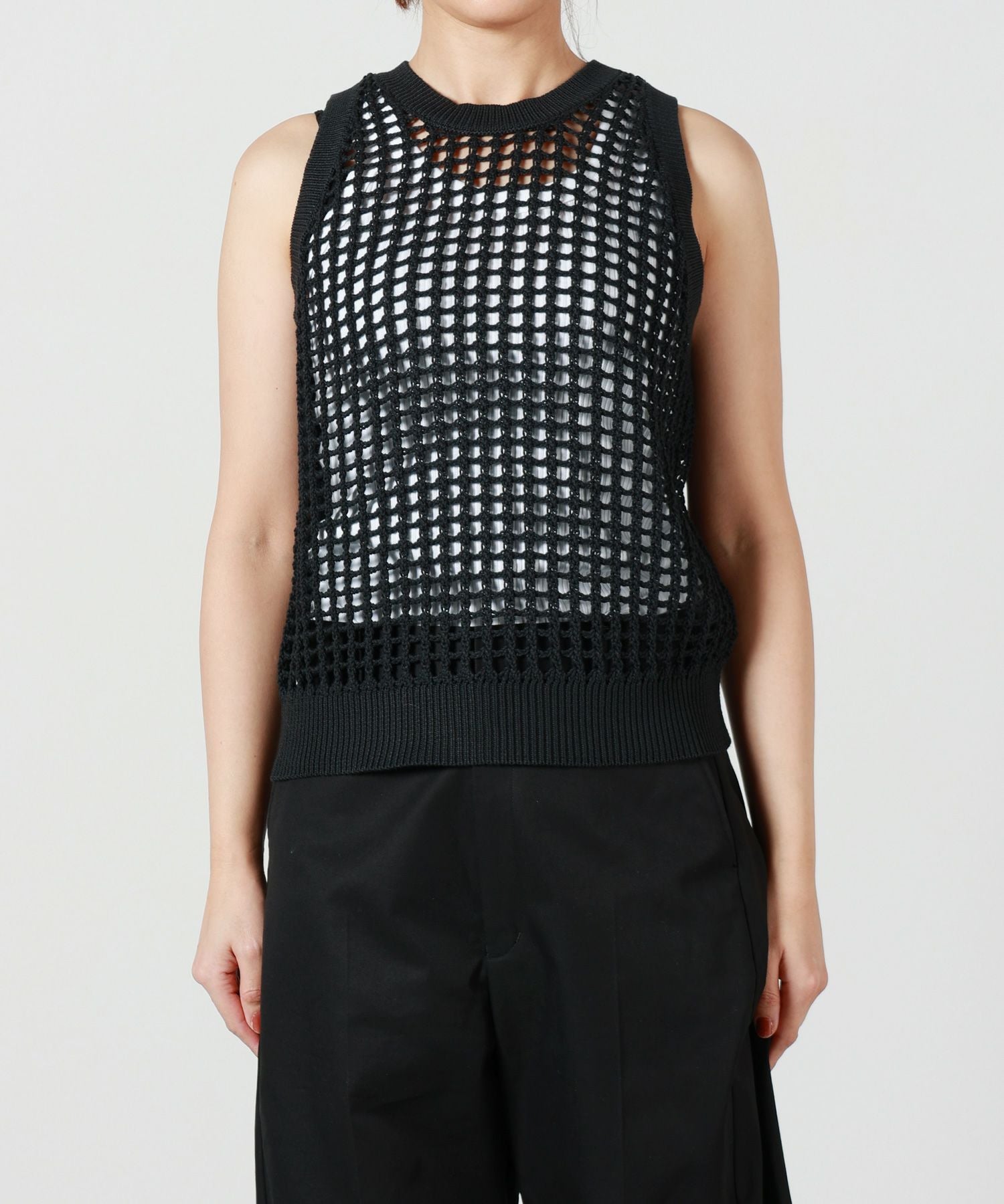 HYKE(ハイク)】 CROCHETED SWEATER TANK TOP｜PARIGOT ONLINE（パリゴ