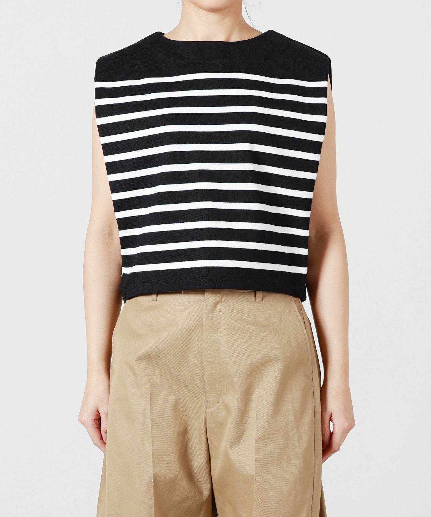 HYKE(ハイク)】 BASQUE SLEEVELESS SHIRT｜PARIGOT ONLINE（パリゴ