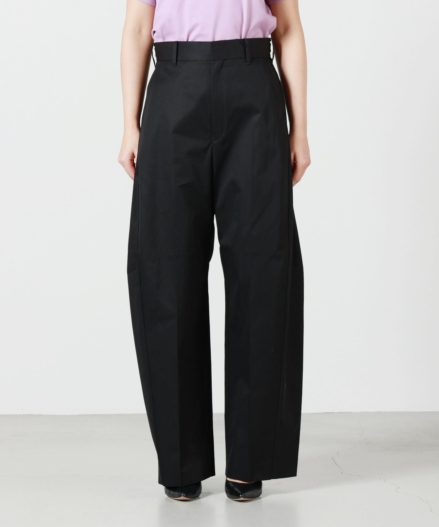 HYKE(ハイク)】 T/C BARREL LEG PANTS｜PARIGOT ONLINE（パリゴ