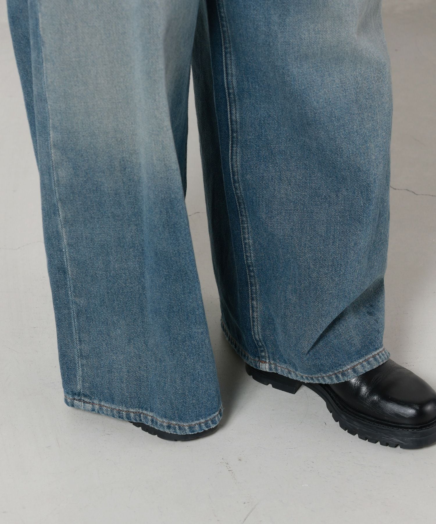 MM6 Maison Margiela(エムエムシックス メゾン マルジェラ)】 ドロー