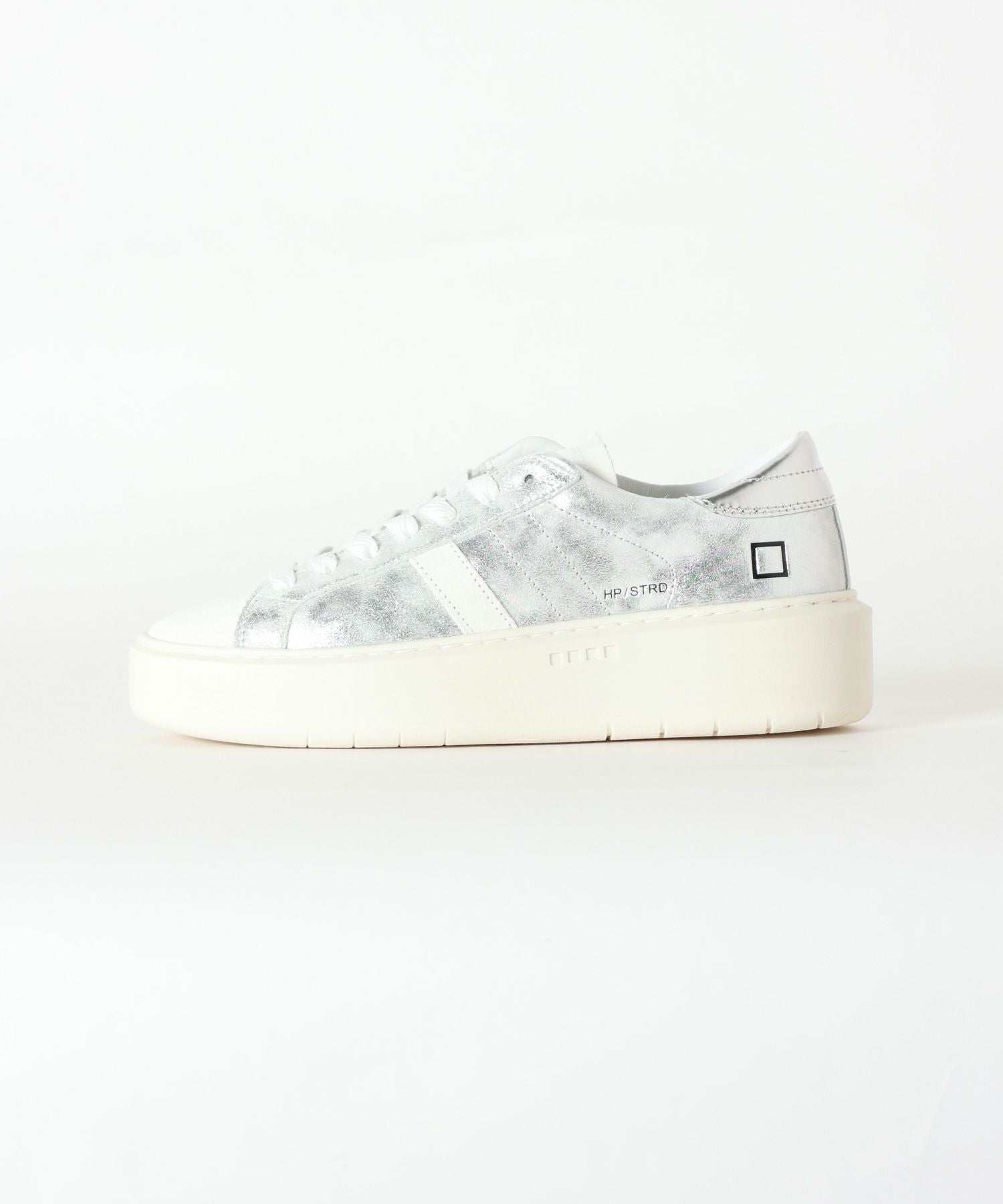 D.A.T.E.(デイト)】 HILL LOW PLATFORM STARDUST SILVER｜PARIGOT