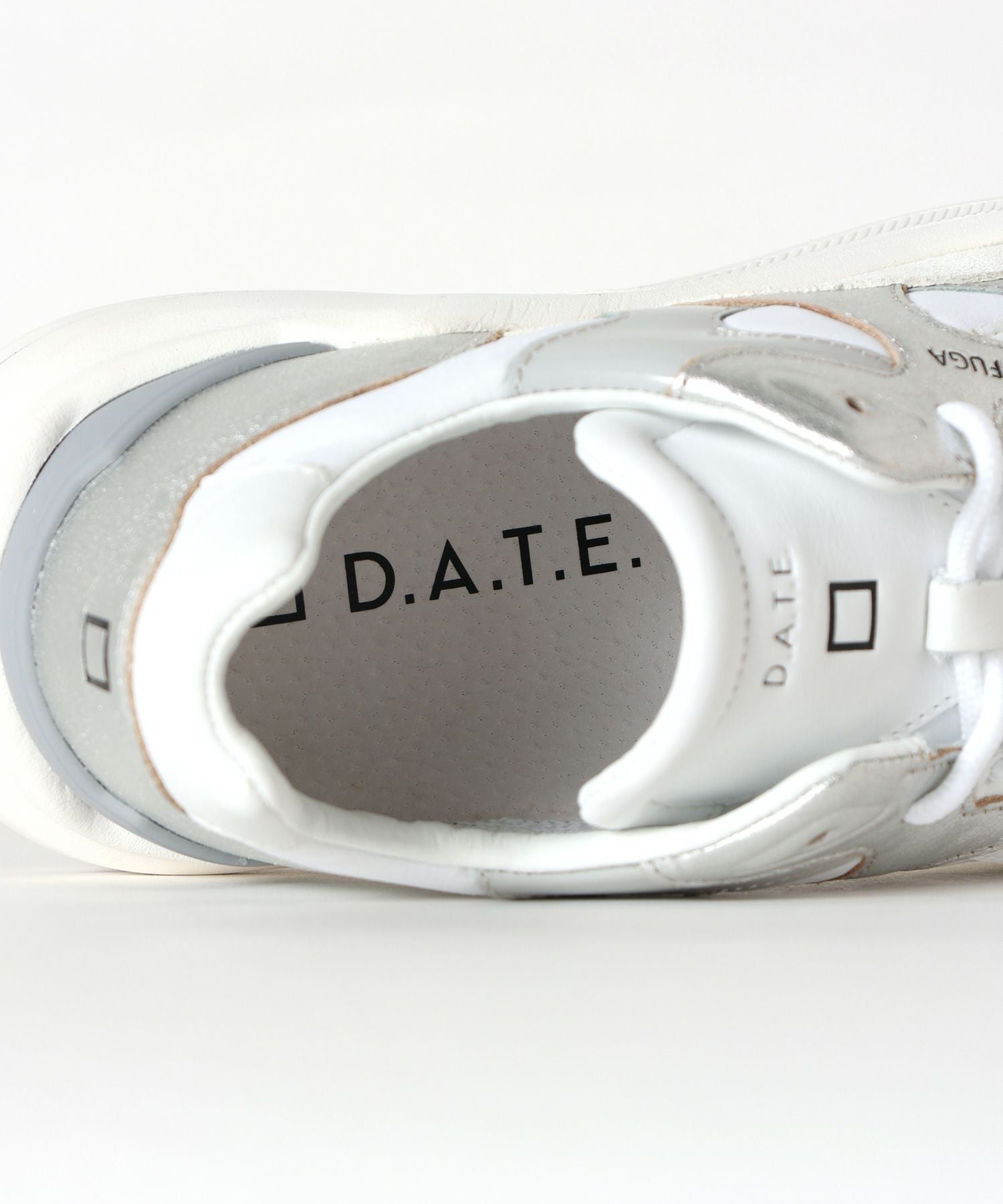 D.A.T.E.(デイト)】 FG LAMINATED SILVER｜PARIGOT ONLINE（パリゴ