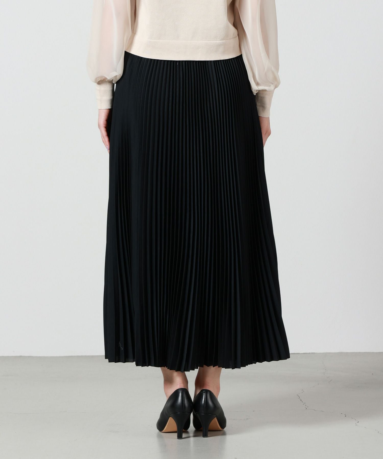 HYKE(ハイク)】 LAWN PLEATED SKIRT｜PARIGOT ONLINE（パリゴオンライン）