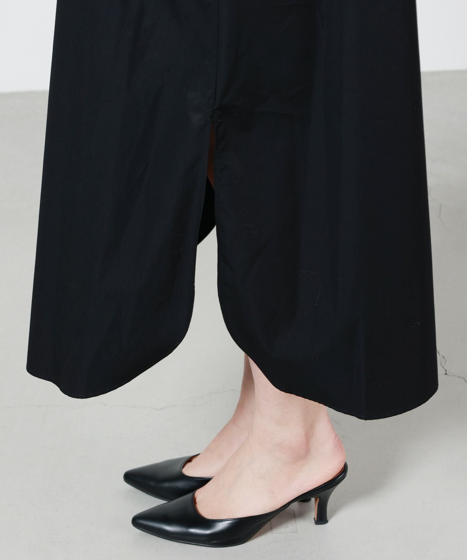 HYKE(ハイク)】 COTTON BALLOON SLEEVE DRESS｜PARIGOT ONLINE（パリゴ