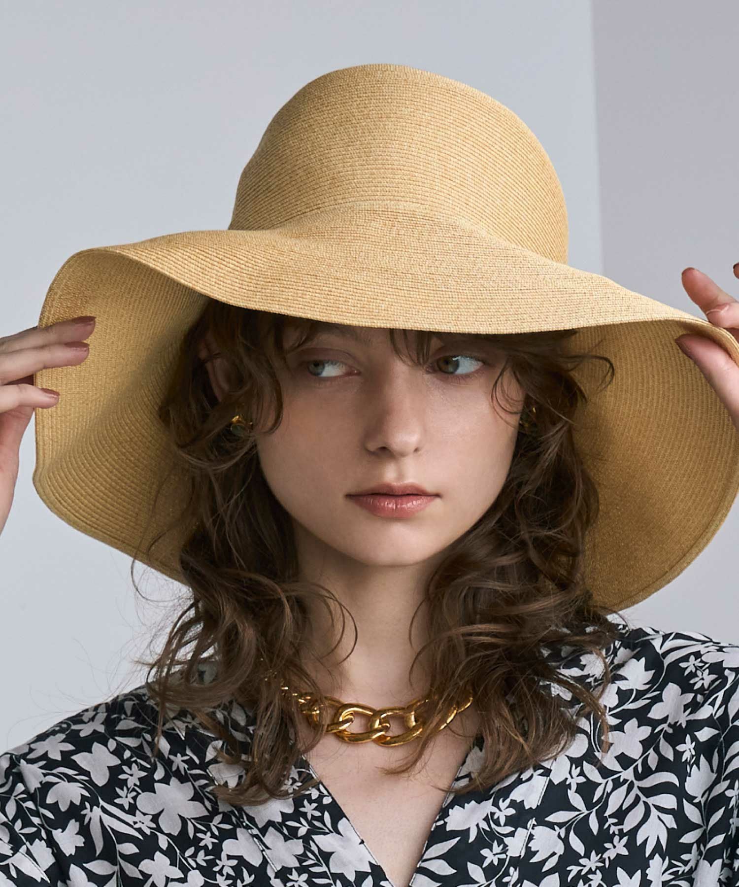KIJIMA TAKAYUKI(キジマタカユキ)】 PAPER BRAID BOWLER HAT｜PARIGOT