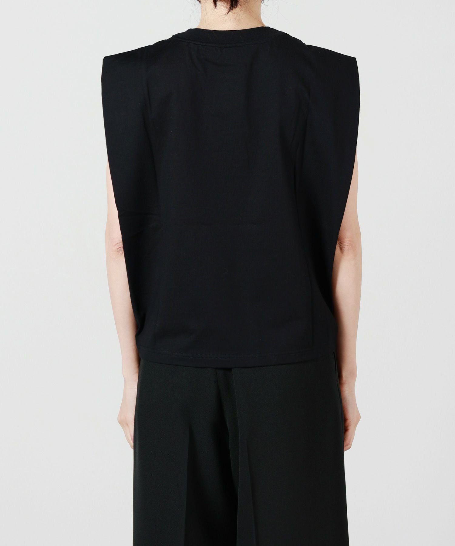 HYKE ノースリーブ ブラック HYKE(ハイク)】 SLEEVELESS TEE｜PARIGOT ONLINE（パリゴオンライン）