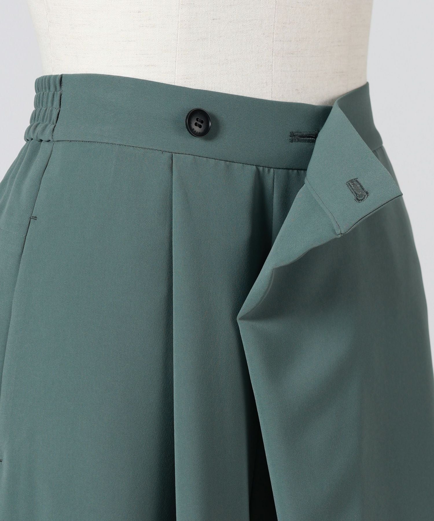 HYKE(ハイク)】 TAP SHORTS｜PARIGOT ONLINE（パリゴオンライン）