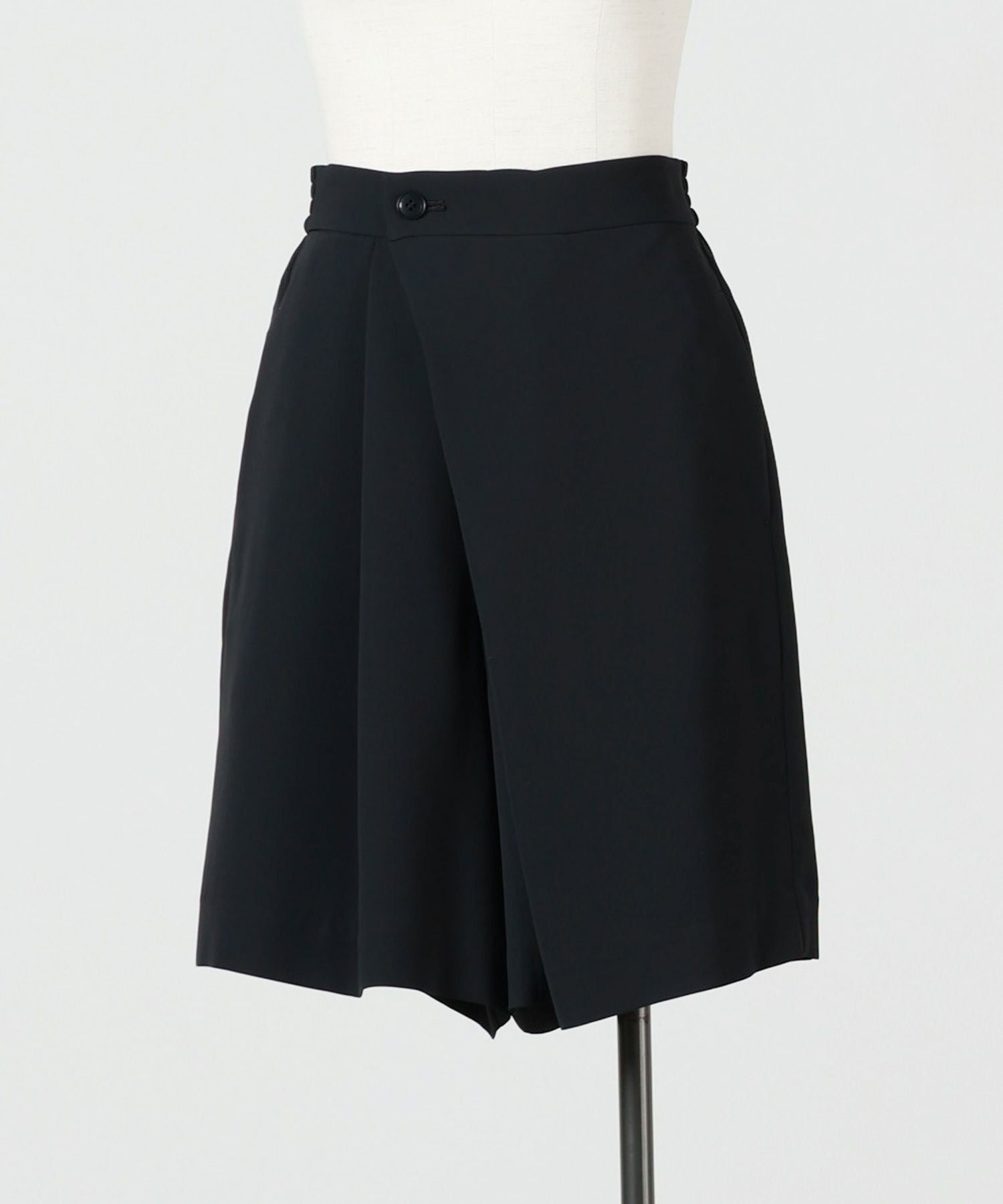 HYKE(ハイク)】 TAP SHORTS｜PARIGOT ONLINE（パリゴオンライン）