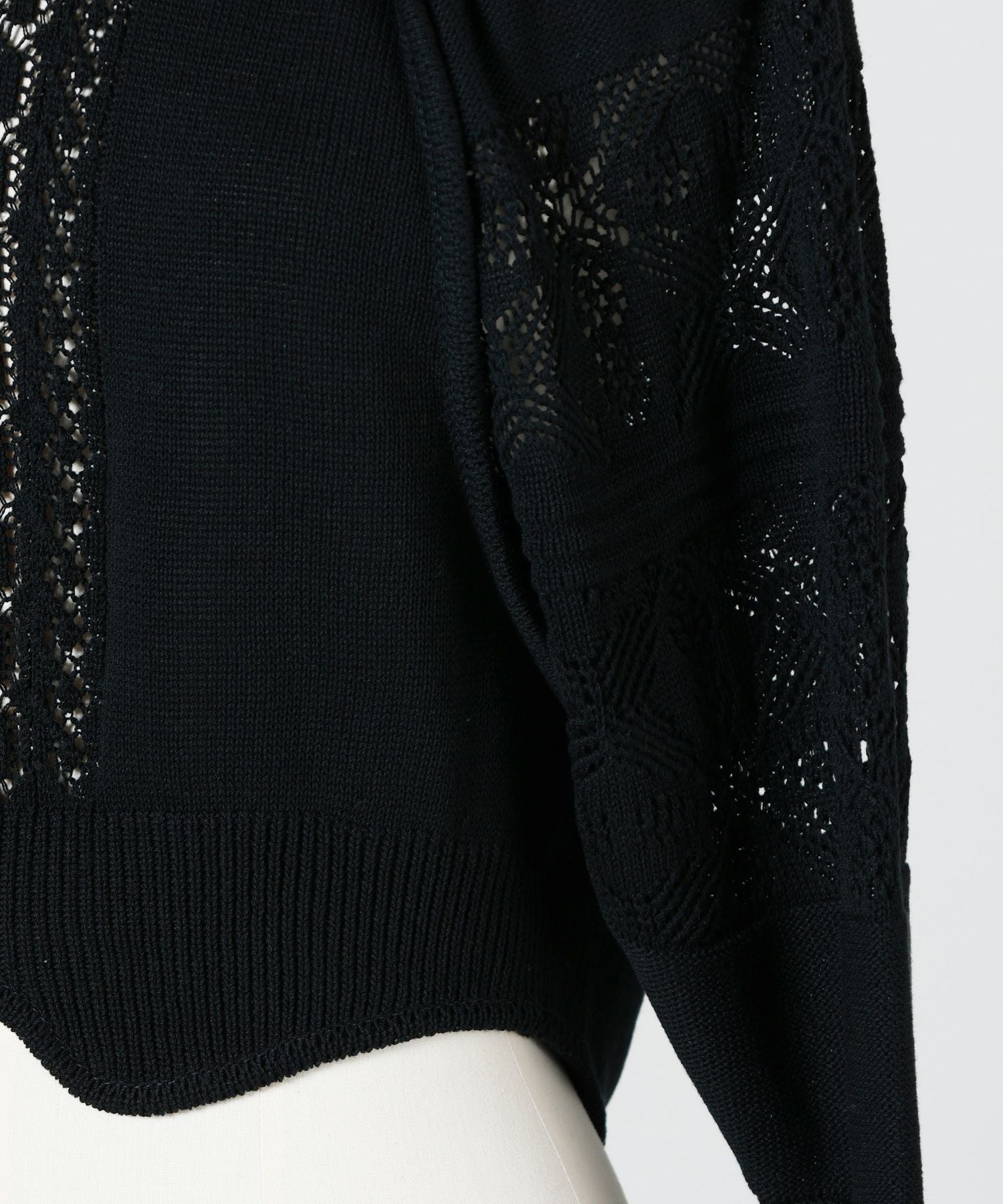 Mame Kurogouchi(マメ クロゴウチ)】 Lace Knitted Top｜PARIGOT