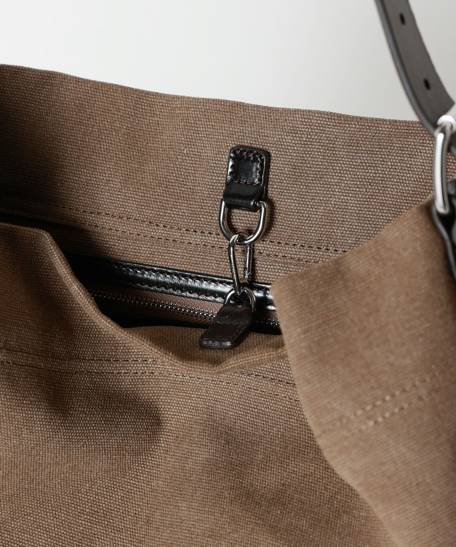 LEMAIRE(ルメール)】 BELTED TOTE BAG｜PARIGOT ONLINE（パリゴ