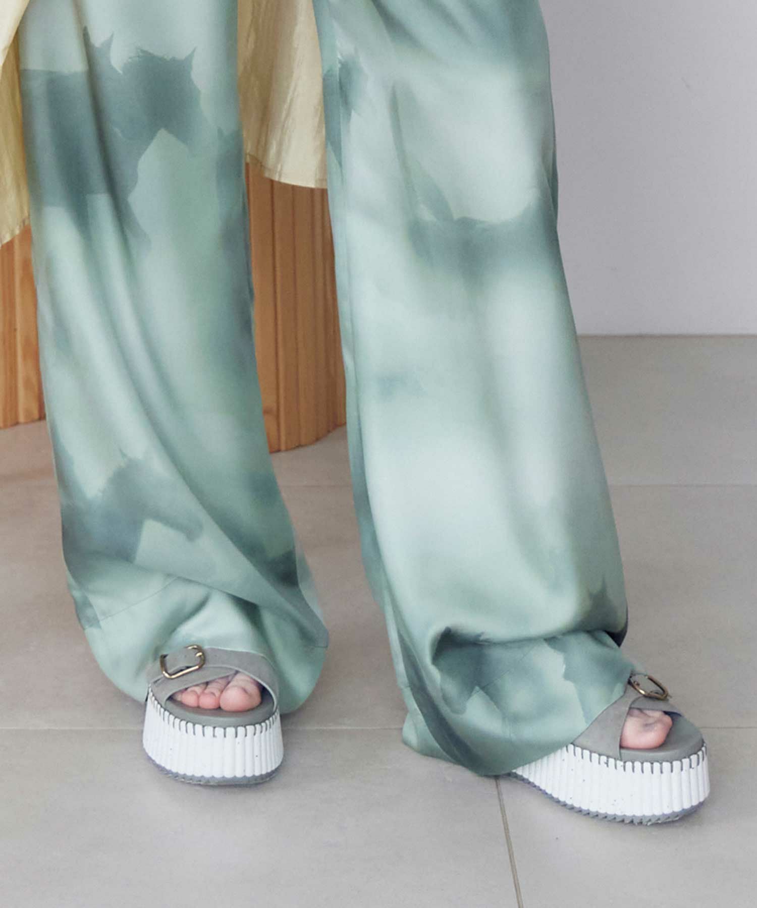 Chloe(クロエ)】 NAMAウェッジサンダル｜PARIGOT ONLINE（パリゴ