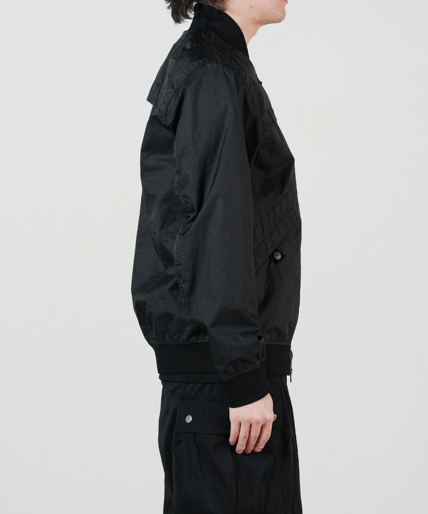 STONE ISLAND(ストーンアイランド)】 MA-1型 ボンバージャケット