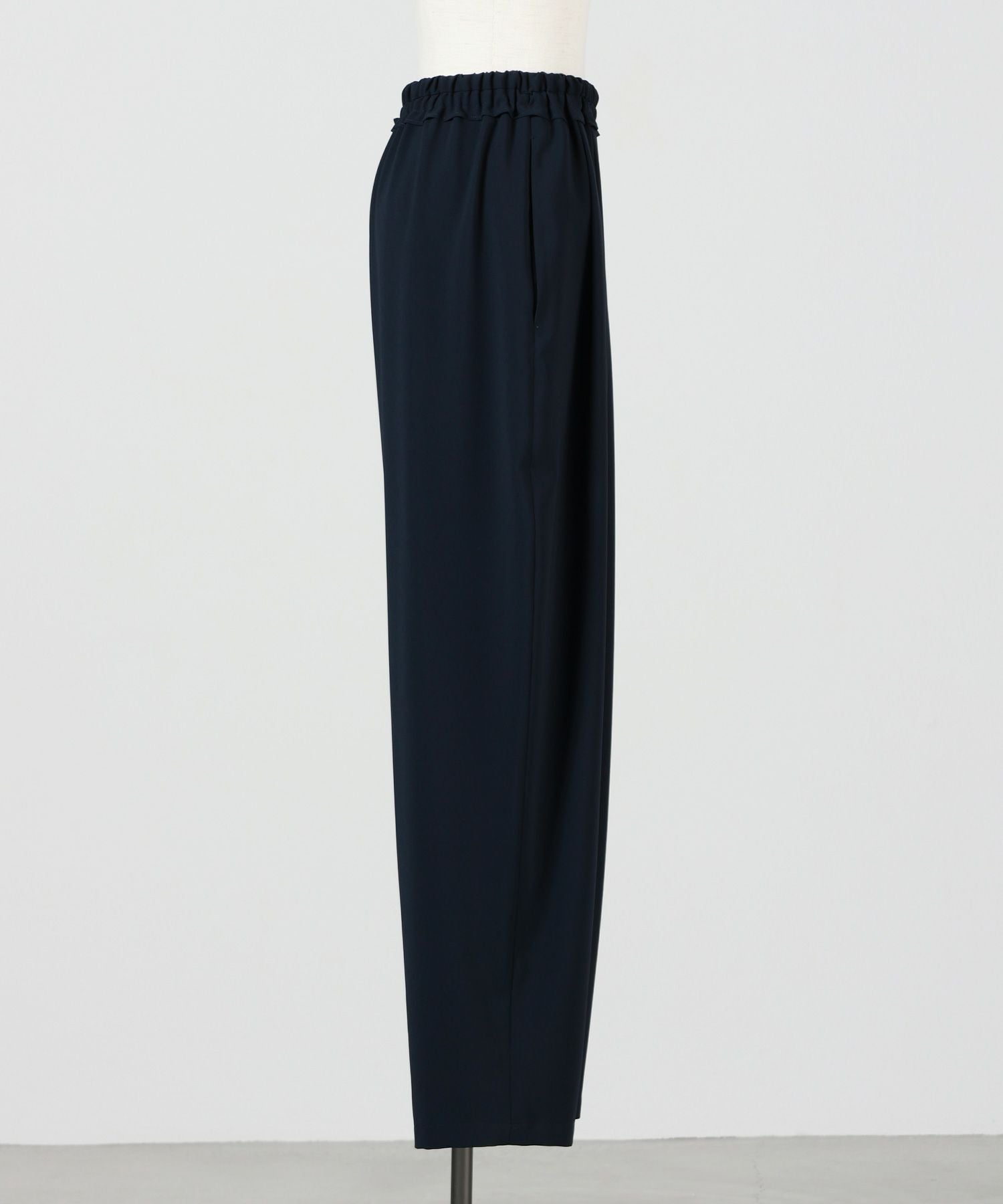 ENFOLD(エンフォルド)】 RELAX EGG WIDE PANTS｜PARIGOT ONLINE