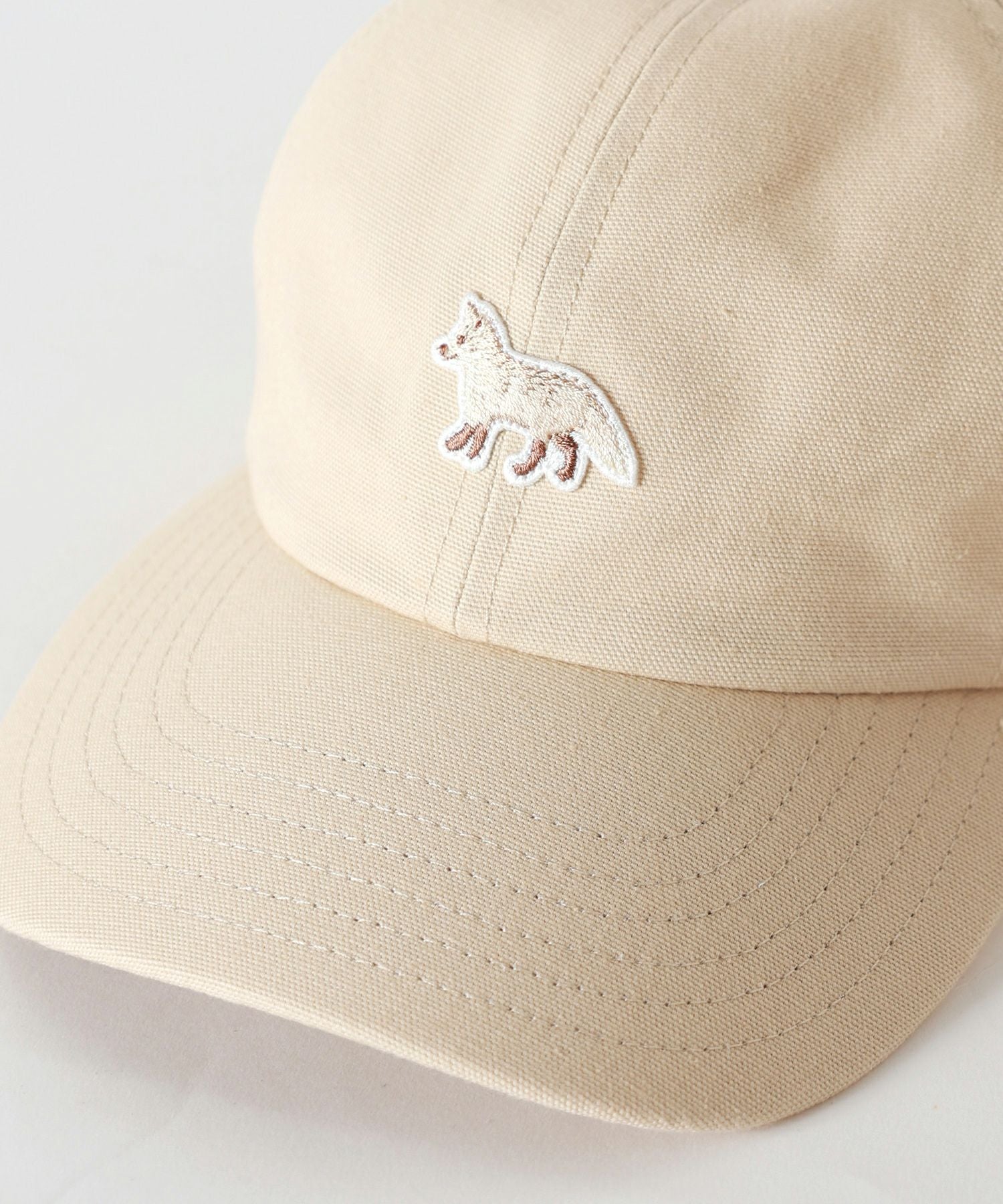MAISON KITSUNE(メゾンキツネ)】 ベイビー フォックス 6P キャップ