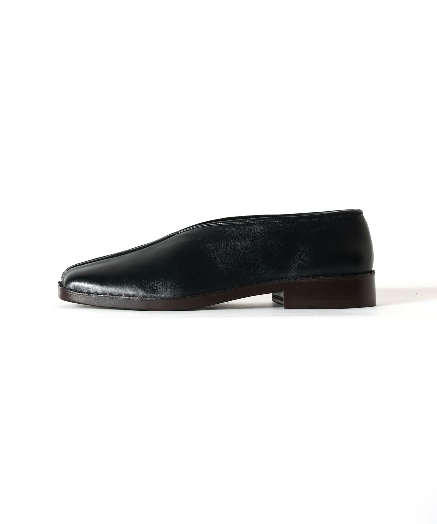 LEMAIRE(ルメール)】 FLAT PIPED SLIPPERS｜PARIGOT ONLINE（パリゴ
