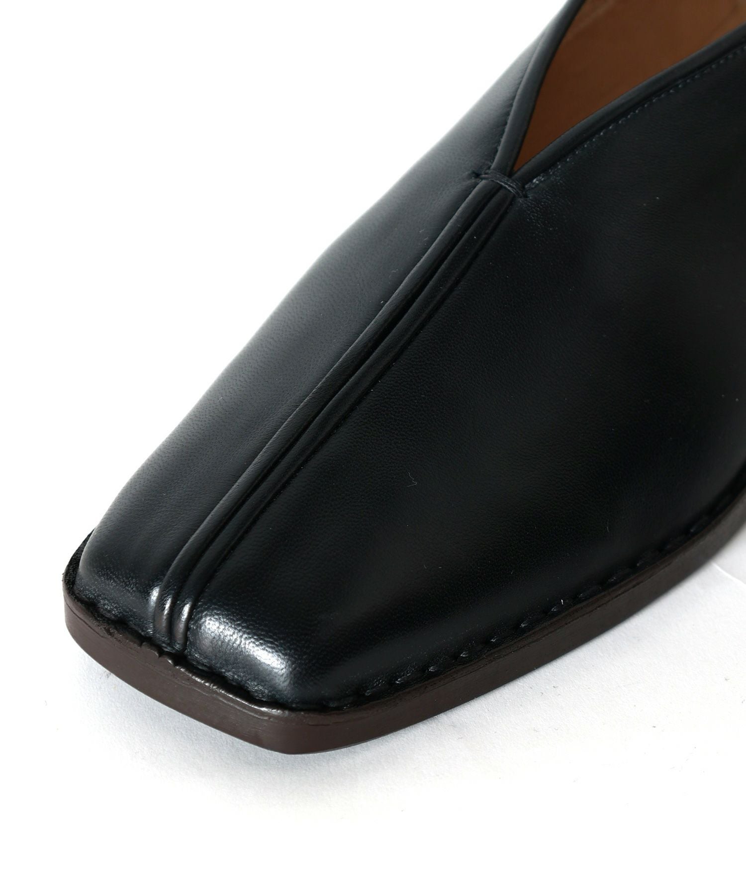 LEMAIRE(ルメール)】 FLAT PIPED SLIPPERS｜PARIGOT ONLINE（パリゴ