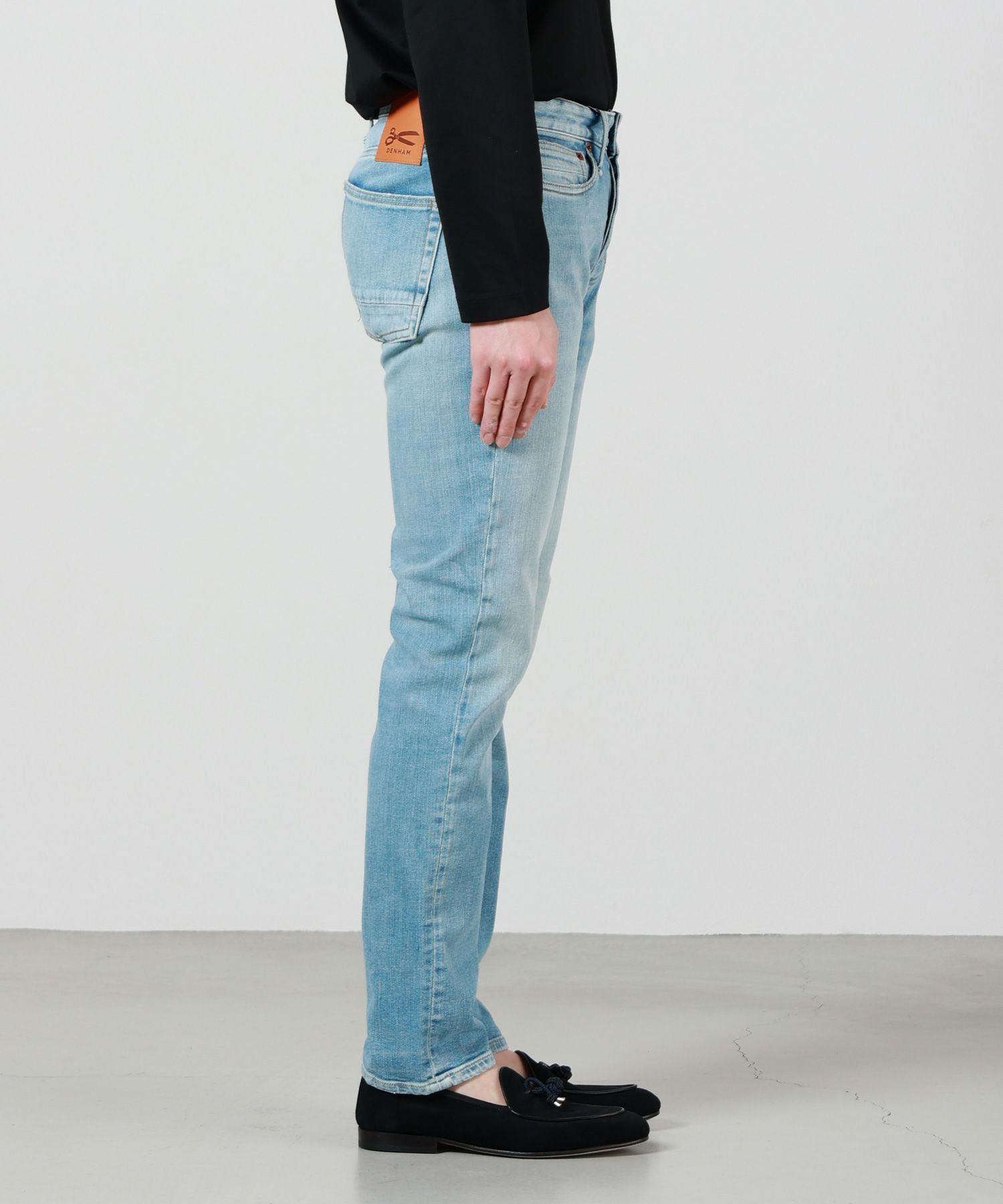 DENHAM(デンハム)】RAZOR スリムフィットテーパードデニム｜PARIGOT