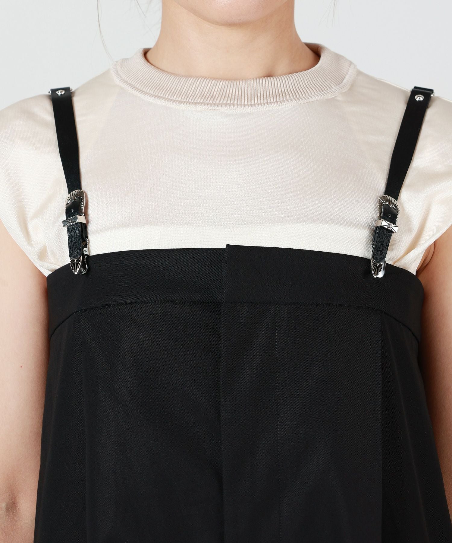 TOGA PULLA(トーガプルラ)】 HIGH TWIST TWILL JUMPSUIT｜PARIGOT