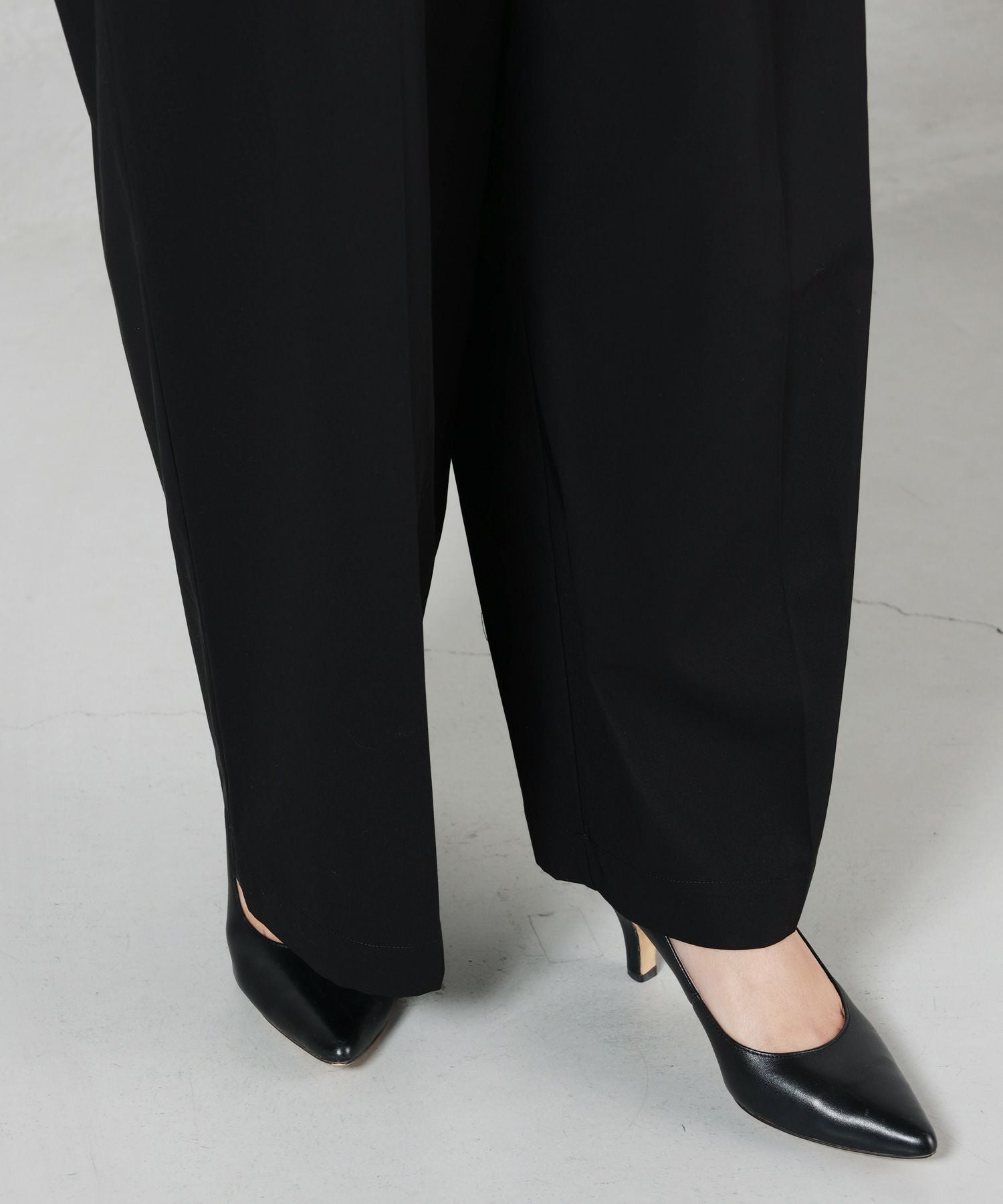 TOGA PULLA(トーガプルラ)】 HIGH TWIST TWILL JUMPSUIT｜PARIGOT