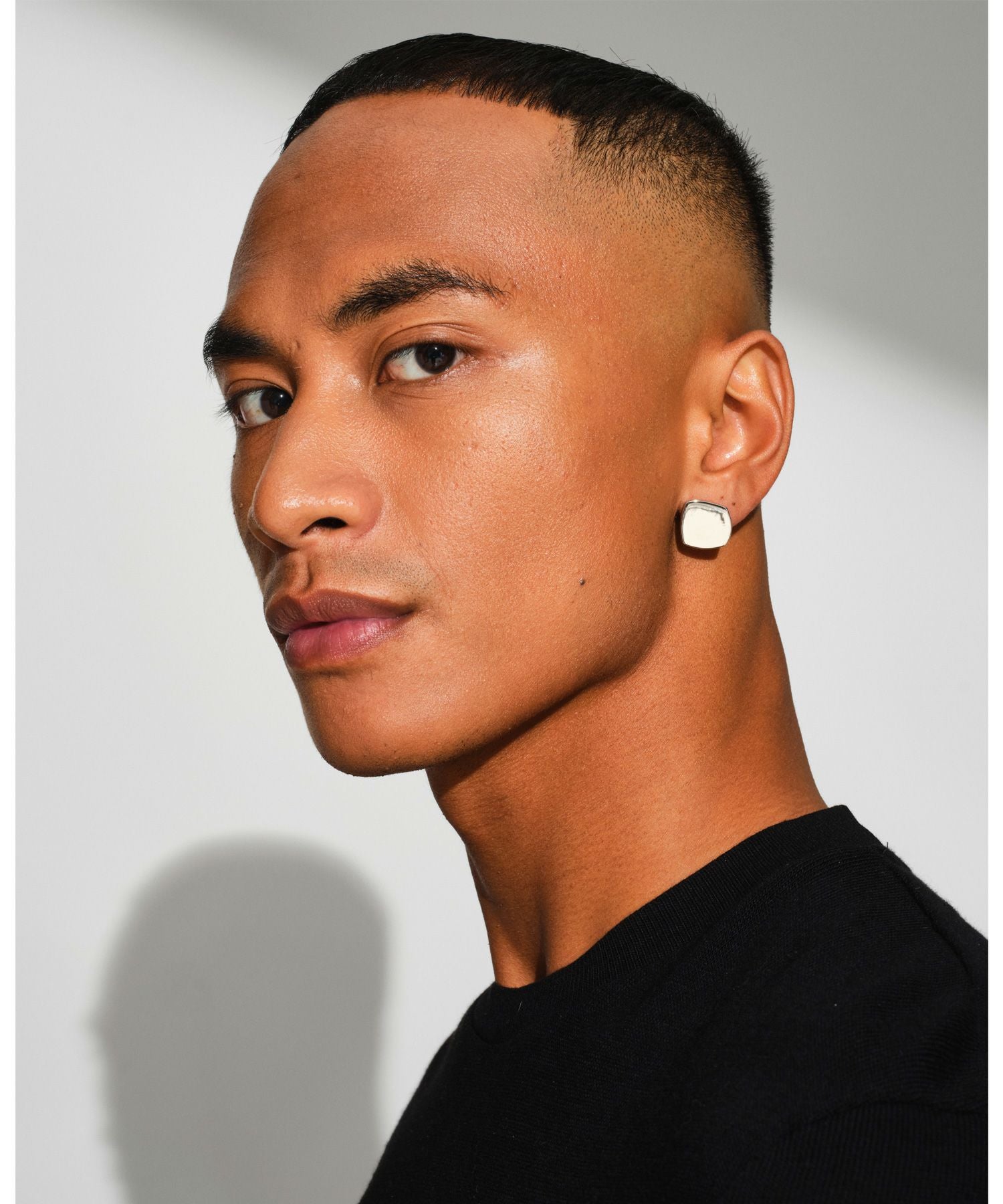 TOM WOOD(トムウッド)】 Umi Studs Small ピアス｜PARIGOT ONLINE