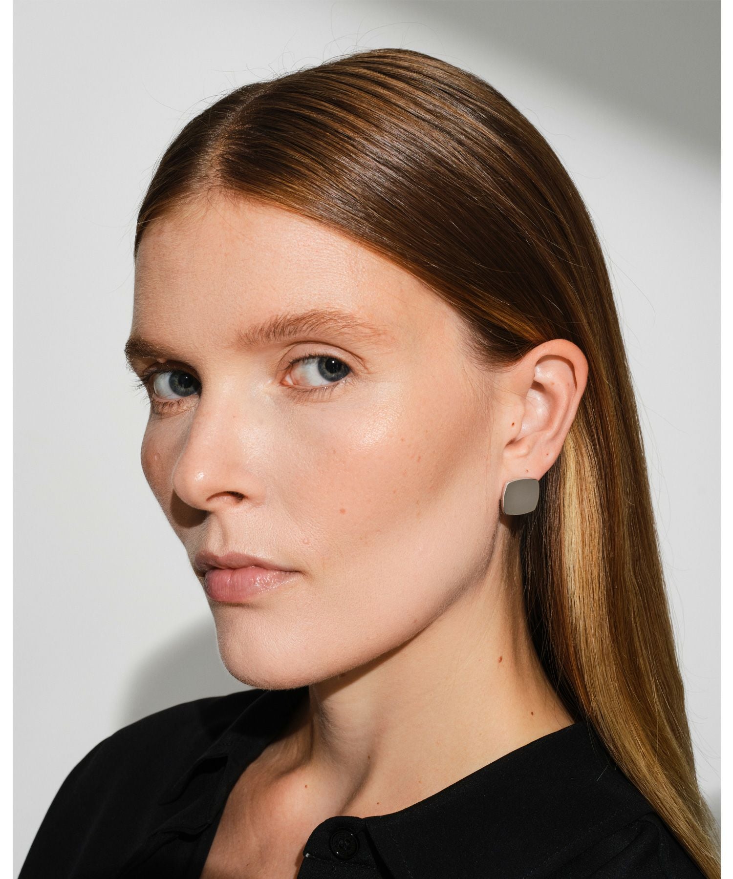 TOM WOOD(トムウッド)】 Umi Studs Small ピアス｜PARIGOT ONLINE