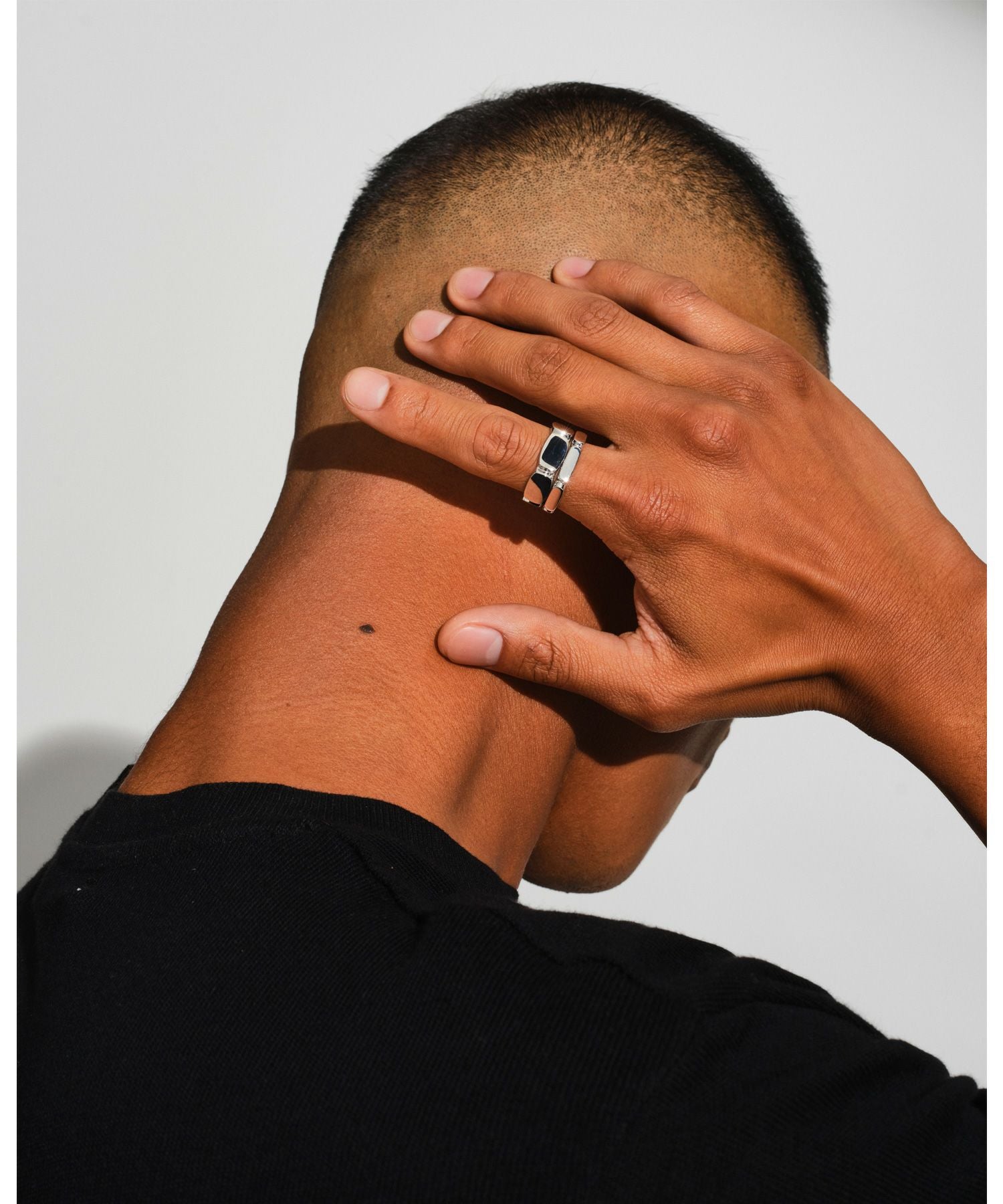 TOM WOOD(トムウッド)】 Umi Band Medium リング｜PARIGOT ONLINE
