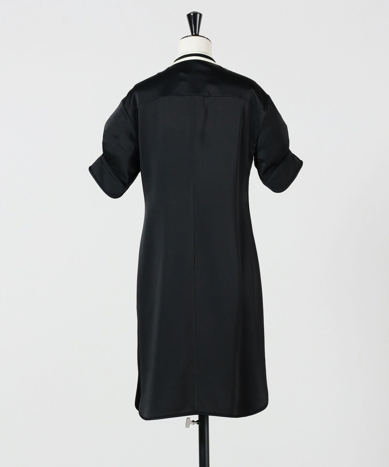 JIL SANDER(ジルサンダー)】 ビブカラードレス｜PARIGOT ONLINE