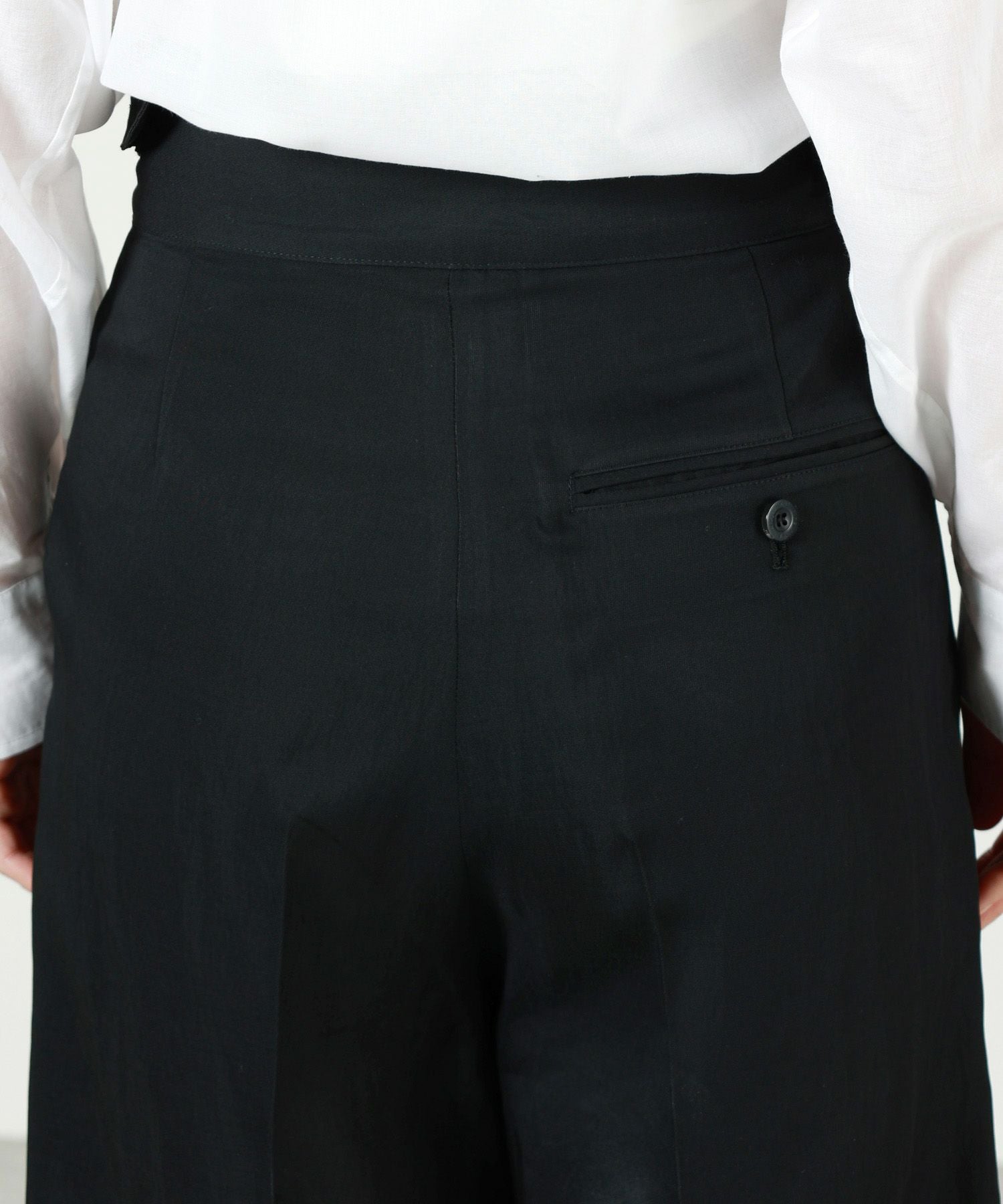 HYKE(ハイク)】 RPW TWILL GURKHA SHORTS｜PARIGOT ONLINE（パリゴ
