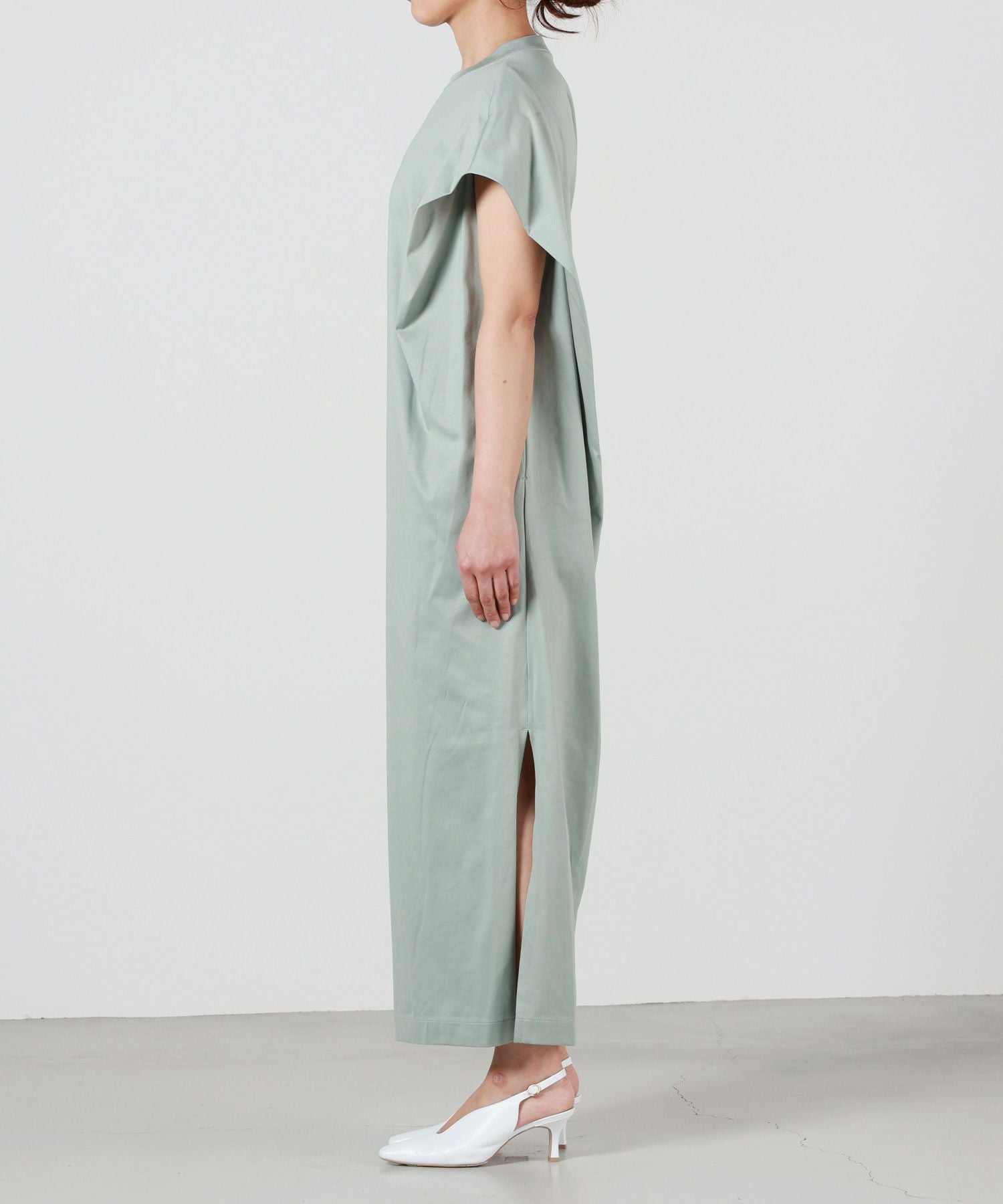 Mame Kurogouchi(マメ クロゴウチ)】 Cotton Jersey Asymmetric Dress