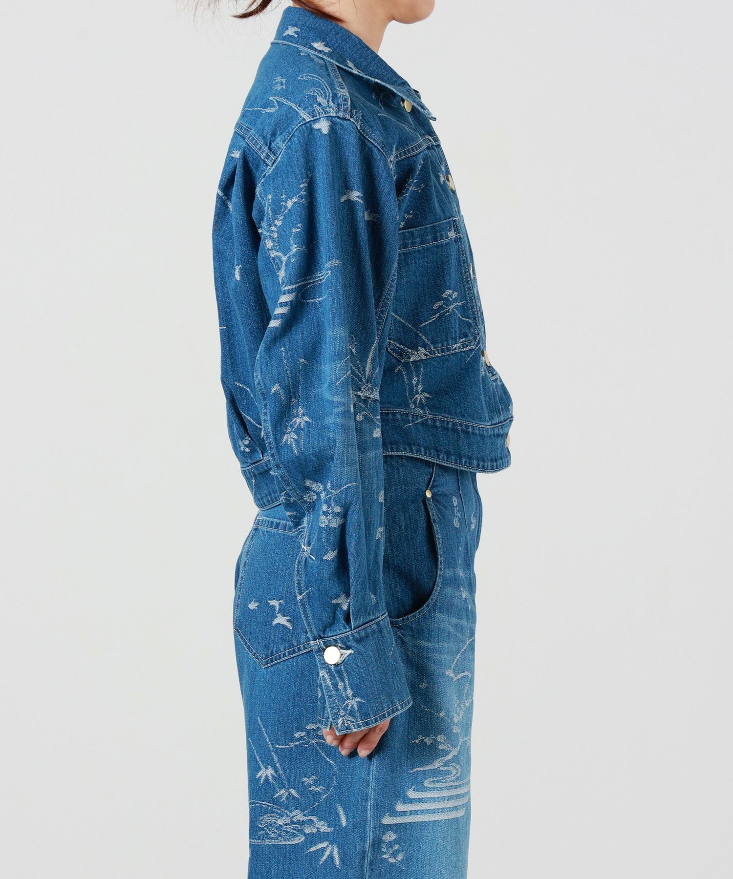 Mame Kurogouchi(マメ クロゴウチ)】 Nature Pattern Jacquard Short
